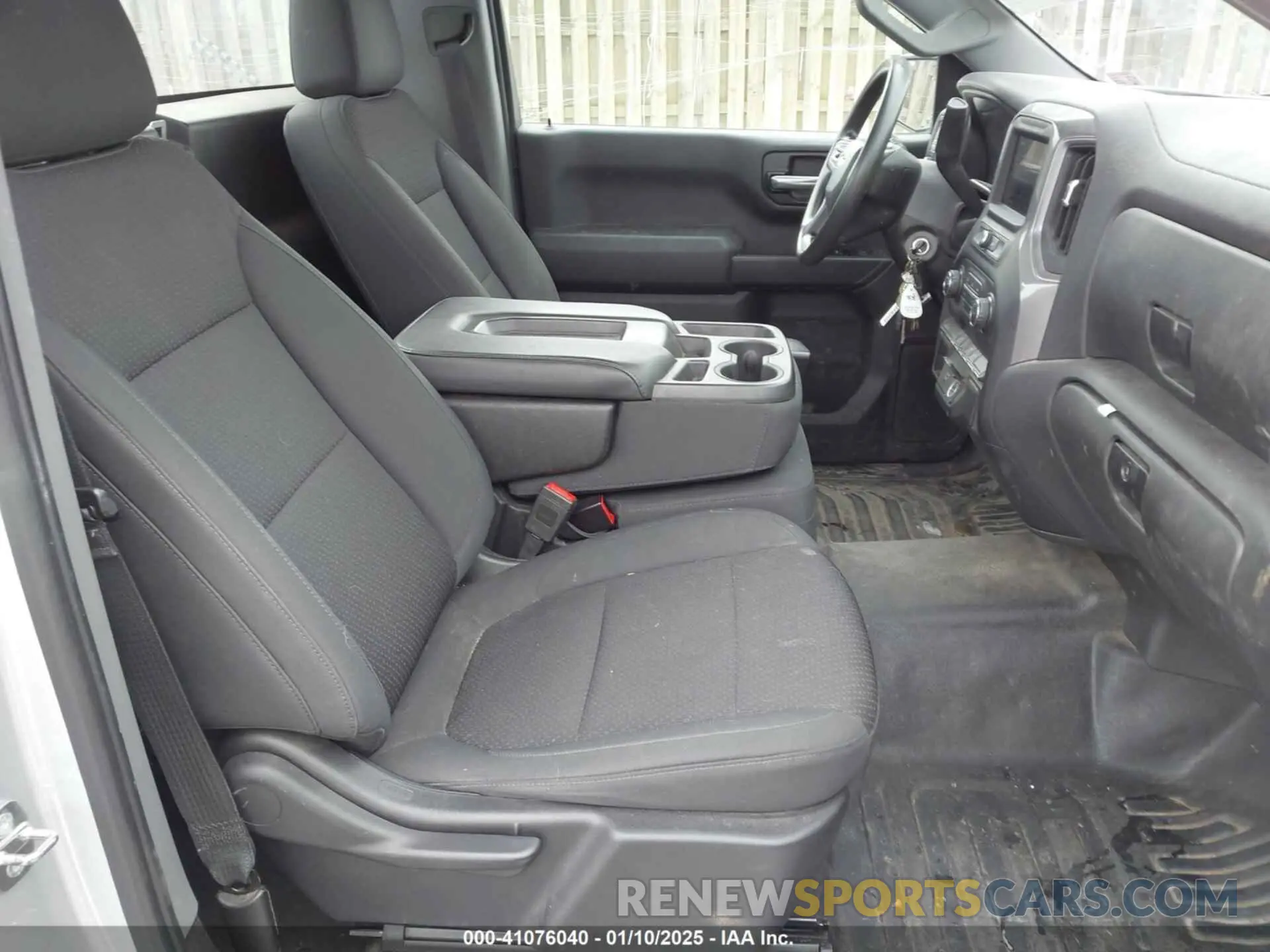 8 fotografías del automóvil dañado 3GCNWAEH7LG192395 CHEVROLET SILVERADO 1500 2020