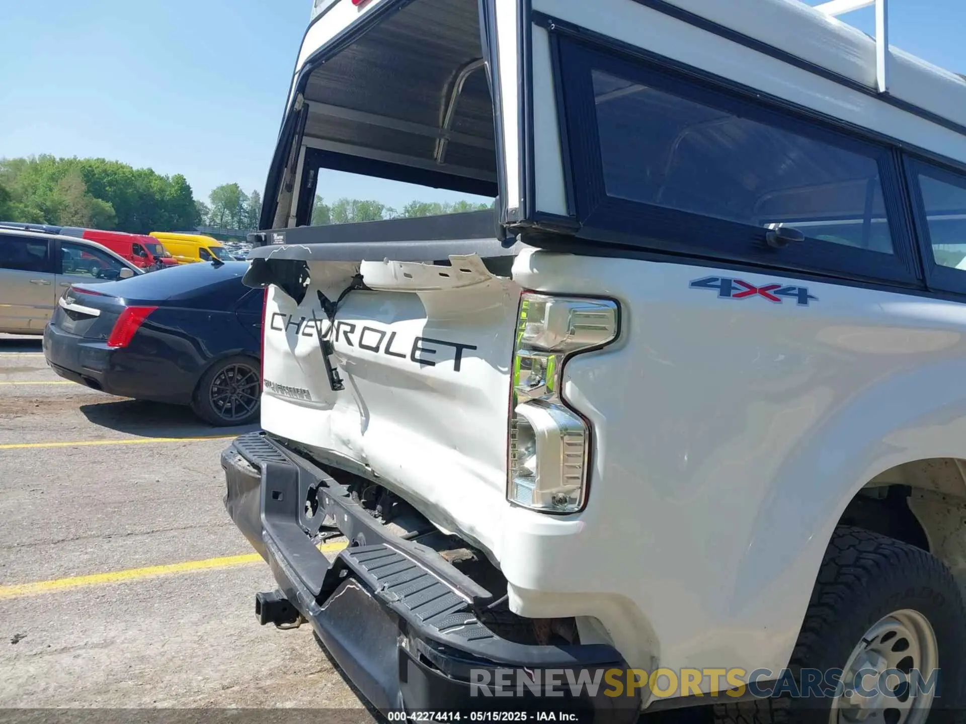 18 fotografías del automóvil dañado 3GCNYAEFXLG154197 CHEVROLET SILVERADO 1500 2020
