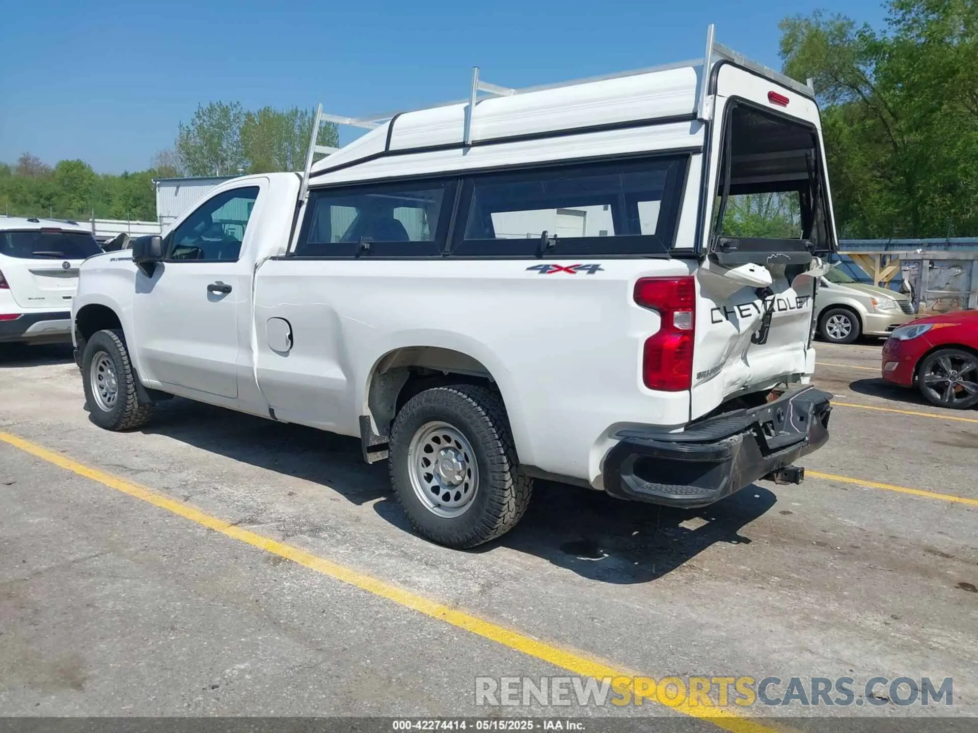 3 fotografías del automóvil dañado 3GCNYAEFXLG154197 CHEVROLET SILVERADO 1500 2020