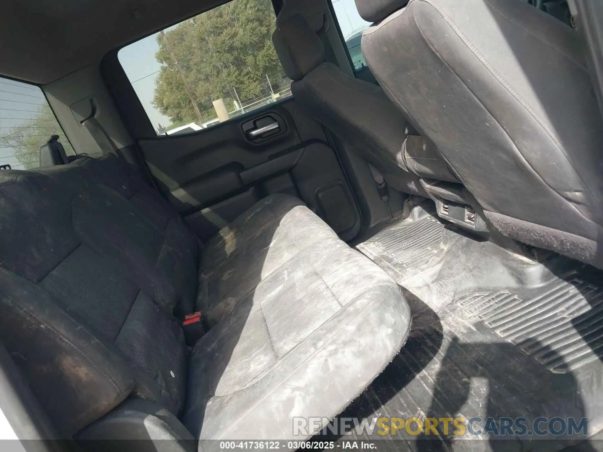 8 fotografías del automóvil dañado 3GCPWAEF7LG204892 CHEVROLET SILVERADO 1500 2020