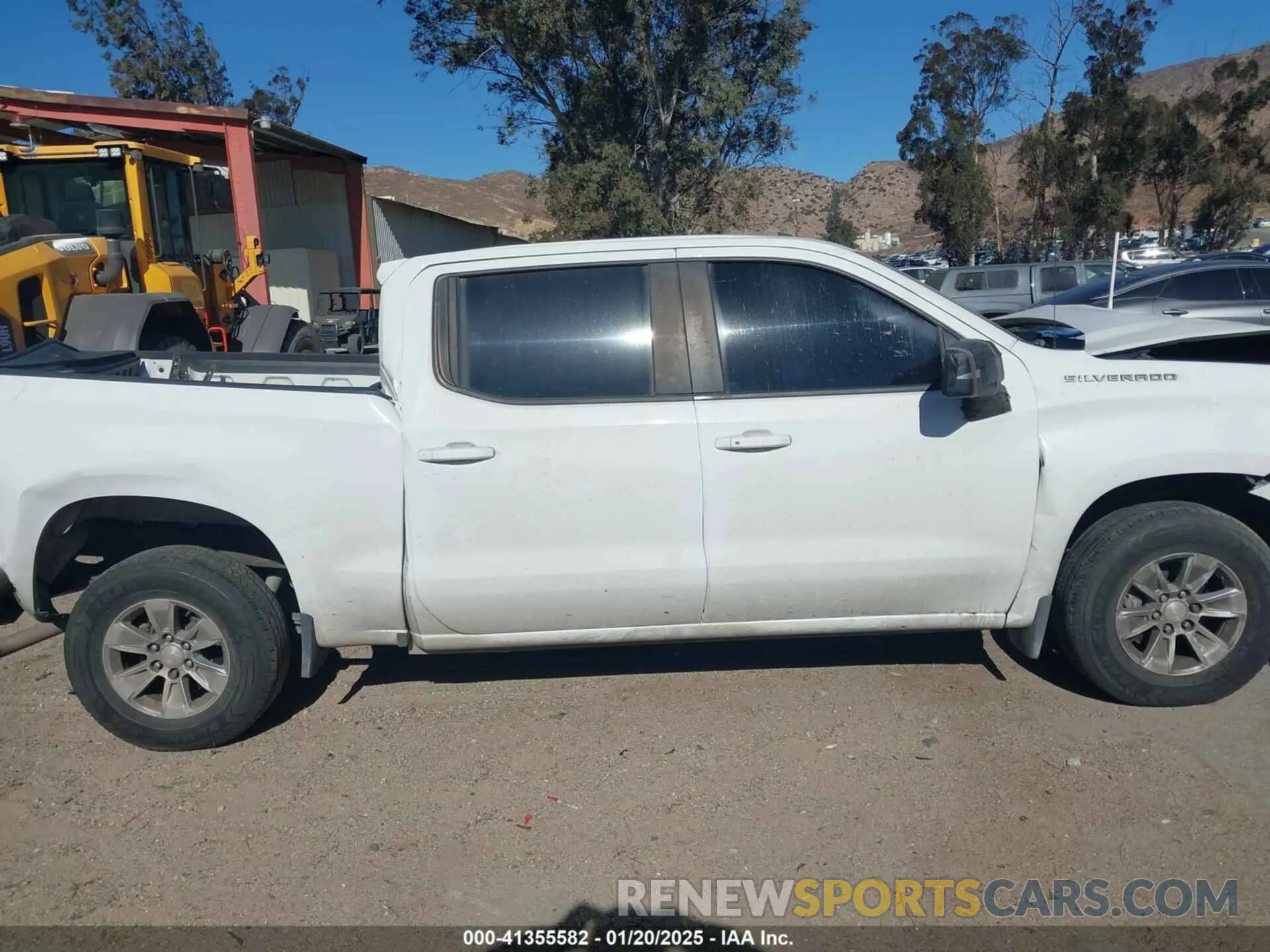 13 fotografías del automóvil dañado 3GCPWCED0LG215615 CHEVROLET SILVERADO 1500 2020