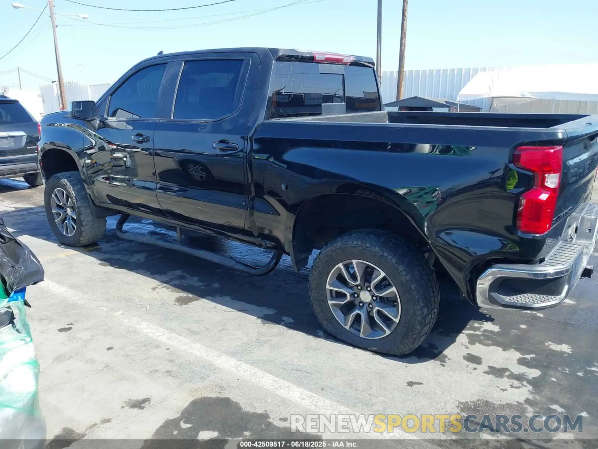 6 fotografías del automóvil dañado 3GCPWCED4LG437557 CHEVROLET SILVERADO 1500 2020