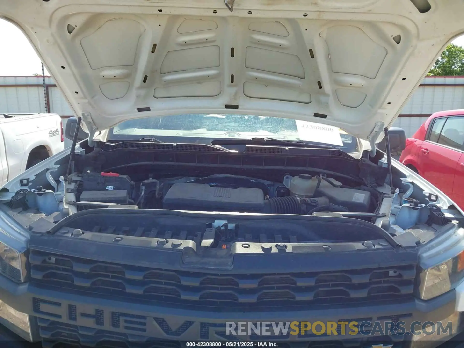 10 fotografías del automóvil dañado 3GCPYAEH9LG330263 CHEVROLET SILVERADO 1500 2020