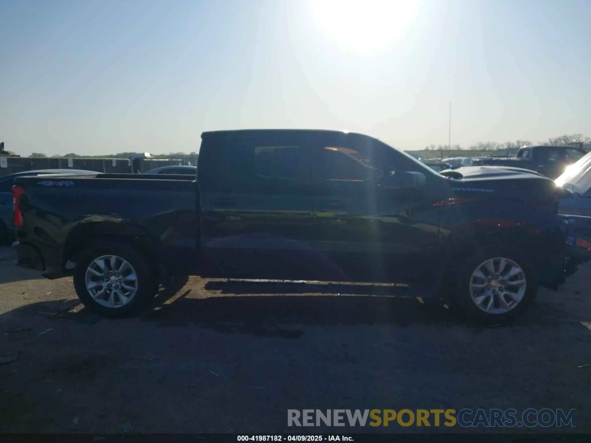 13 fotografías del automóvil dañado 3GCPYBEK8LG169454 CHEVROLET SILVERADO 1500 2020