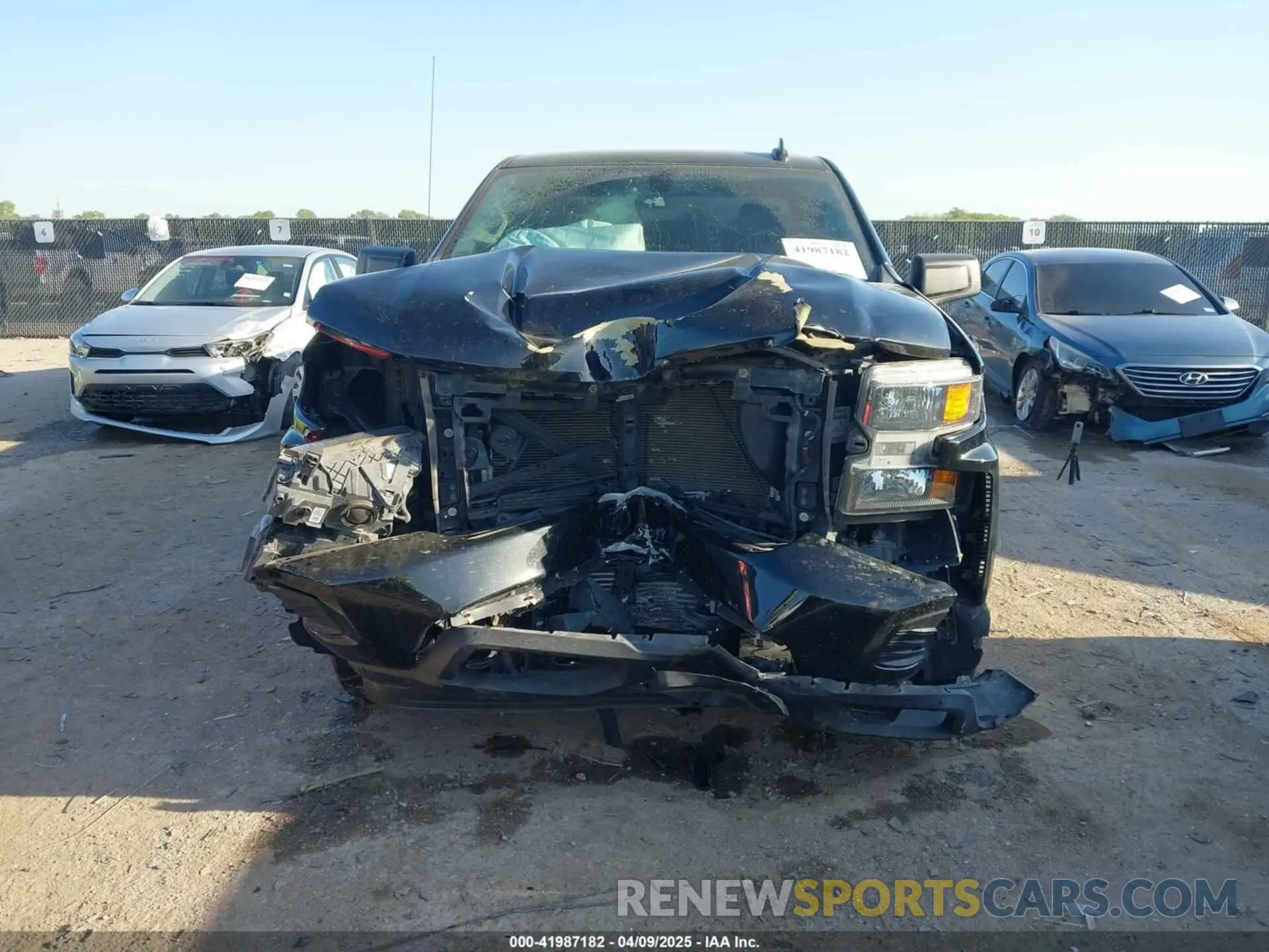 6 fotografías del automóvil dañado 3GCPYBEK8LG169454 CHEVROLET SILVERADO 1500 2020