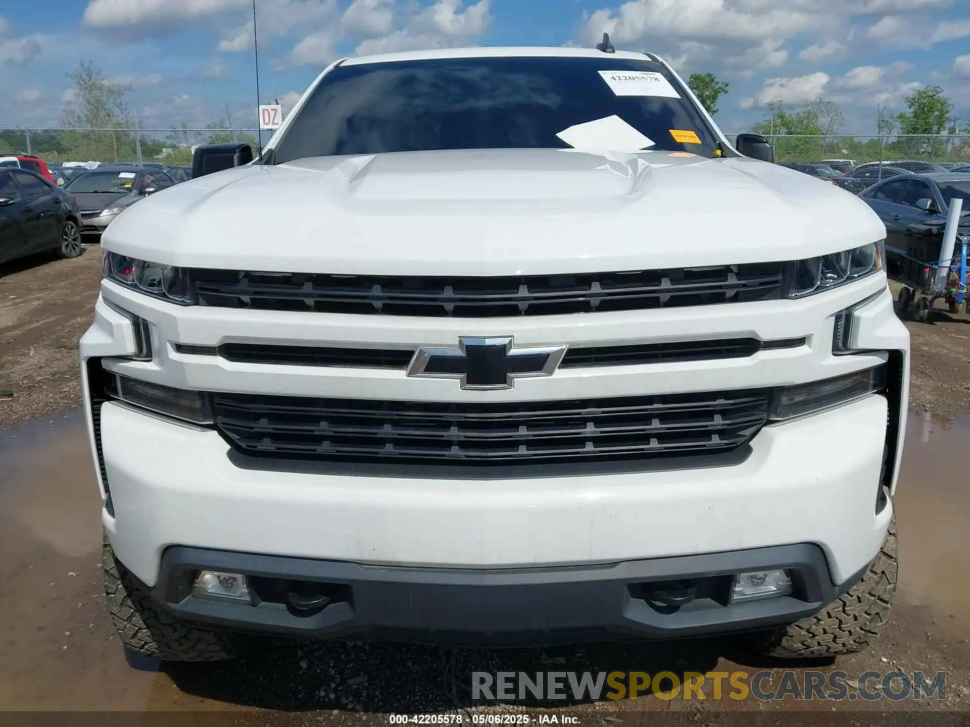 12 fotografías del automóvil dañado 3GCPYEEK2LG156006 CHEVROLET SILVERADO 1500 2020