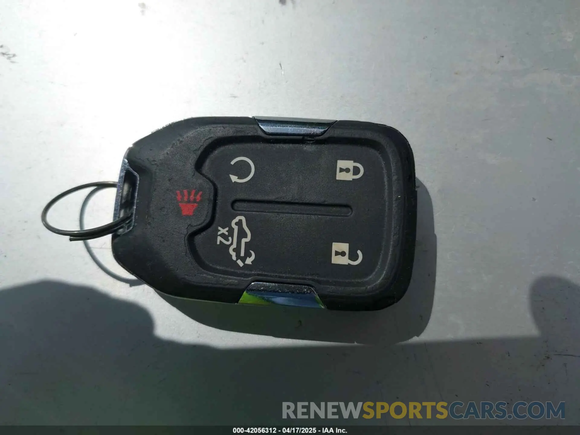 11 fotografías del automóvil dañado 3GCPYEEK9LG143348 CHEVROLET SILVERADO 1500 2020