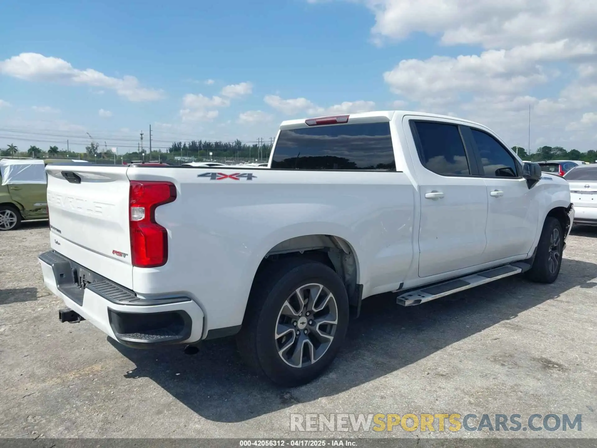 4 fotografías del automóvil dañado 3GCPYEEK9LG143348 CHEVROLET SILVERADO 1500 2020