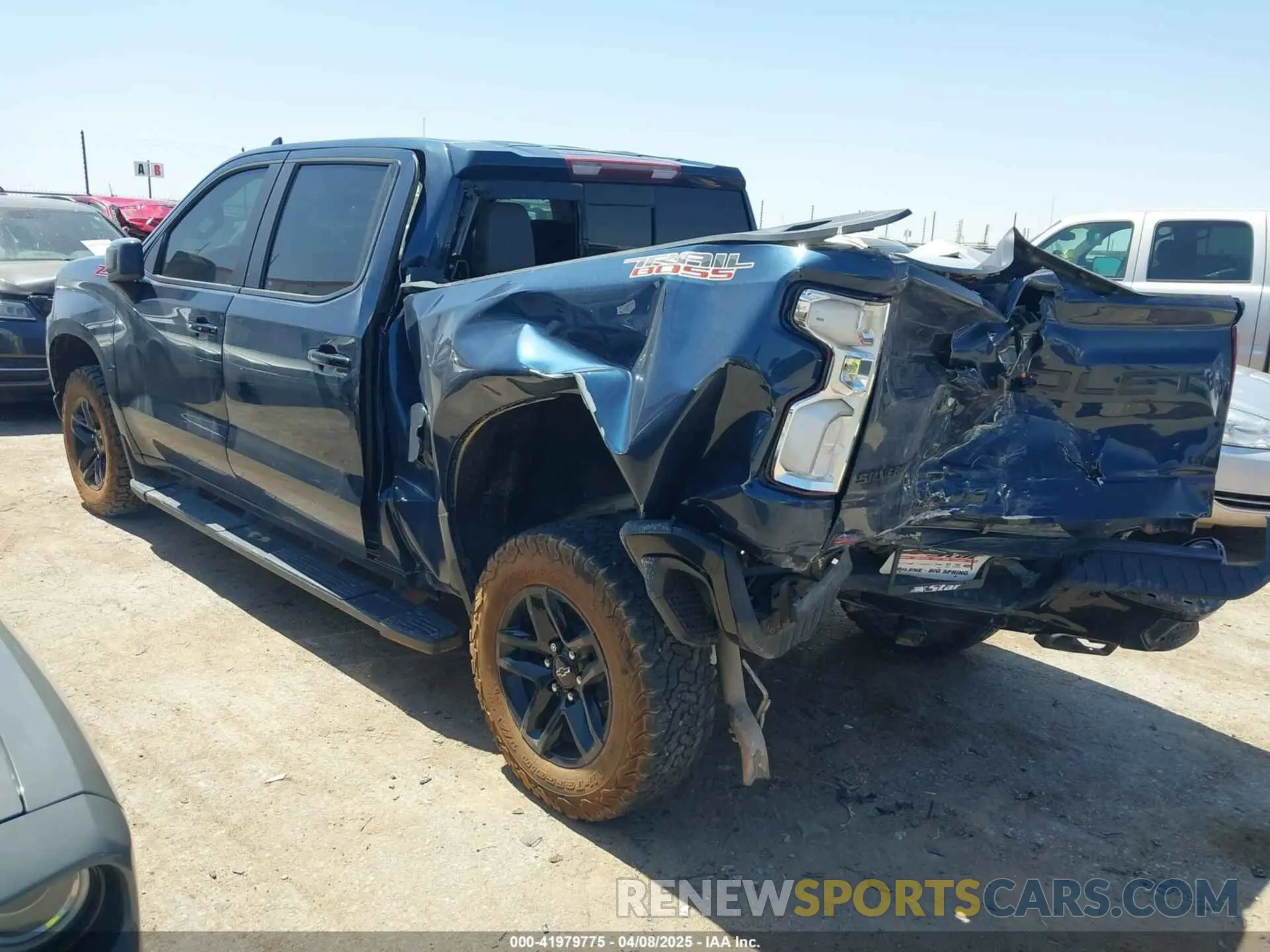 3 fotografías del automóvil dañado 3GCPYFED3LG411673 CHEVROLET SILVERADO 1500 2020