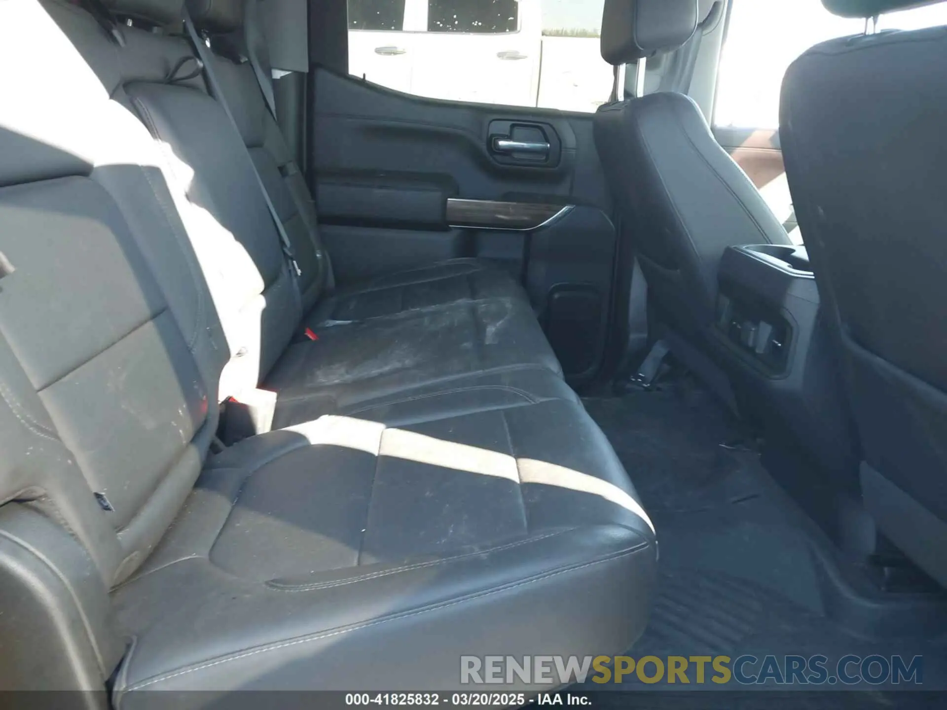 8 fotografías del automóvil dañado 3GCPYFED3LG423435 CHEVROLET SILVERADO 1500 2020