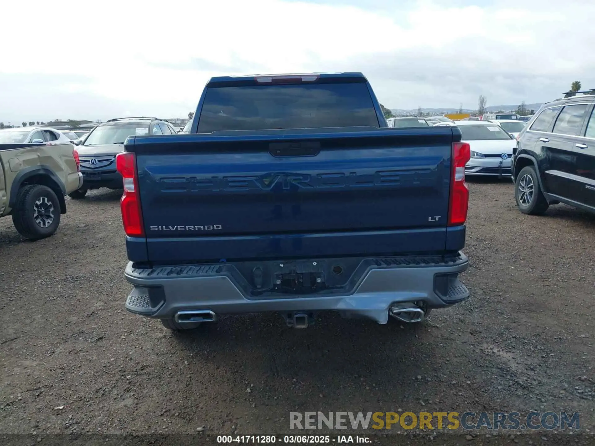 15 fotografías del automóvil dañado 3GCPYFED5LG119989 CHEVROLET SILVERADO 1500 2020