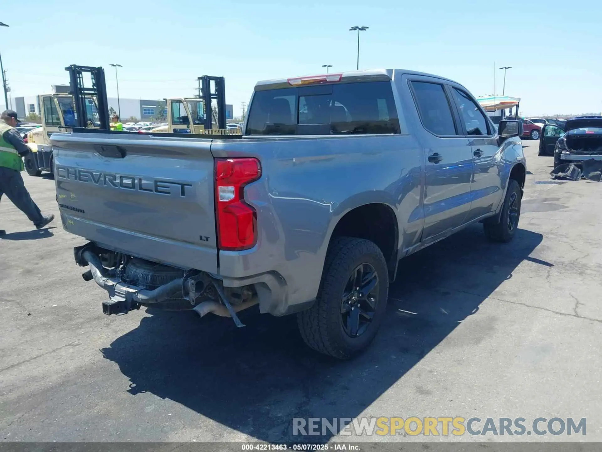 4 fotografías del automóvil dañado 3GCPYFED6LG325175 CHEVROLET SILVERADO 1500 2020