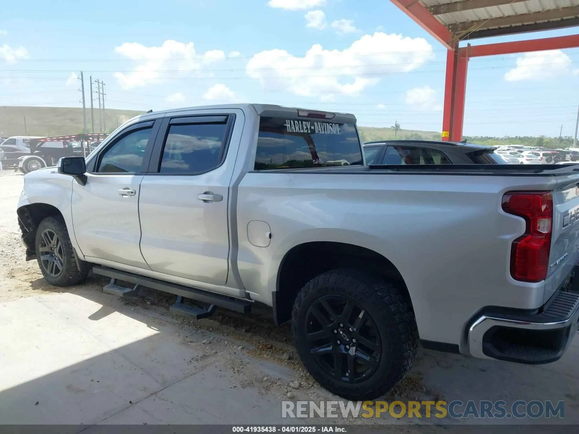 14 fotografías del automóvil dañado 3GCUWCED4LG212056 CHEVROLET SILVERADO 1500 2020