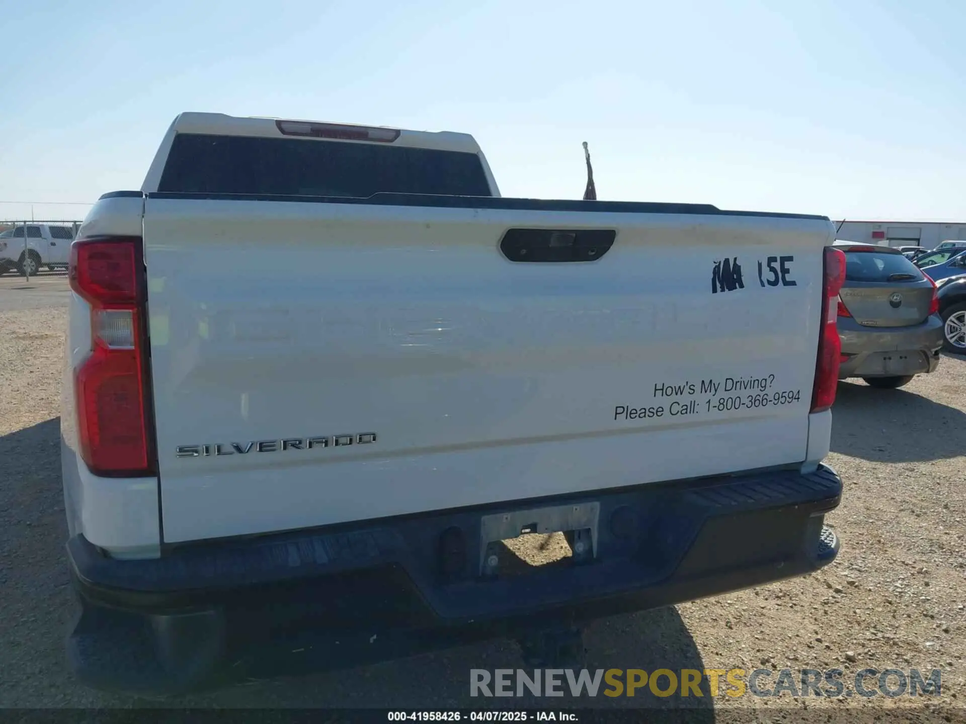 15 fotografías del automóvil dañado 3GCUYAEF9LG349414 CHEVROLET SILVERADO 1500 2020