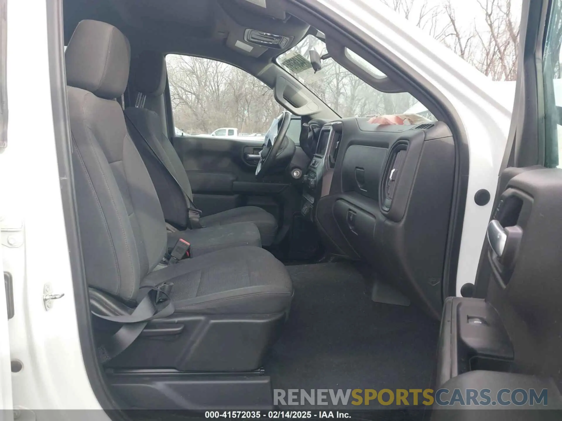 5 fotografías del automóvil dañado 3GCUYBEF8LG215676 CHEVROLET SILVERADO 1500 2020