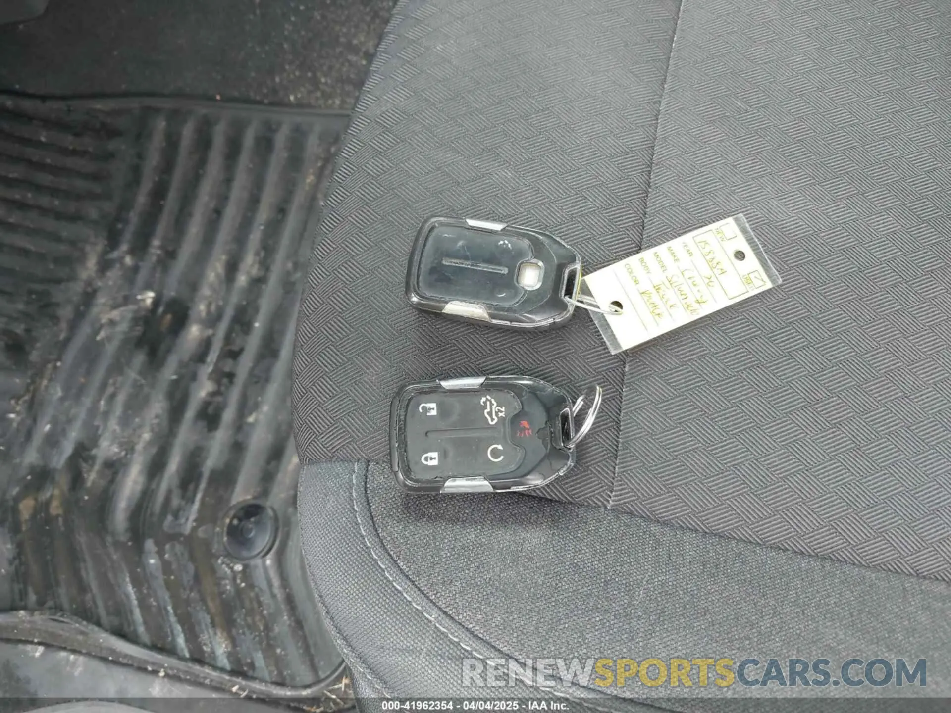 11 fotografías del automóvil dañado 3GCUYDED2LG179011 CHEVROLET SILVERADO 1500 2020