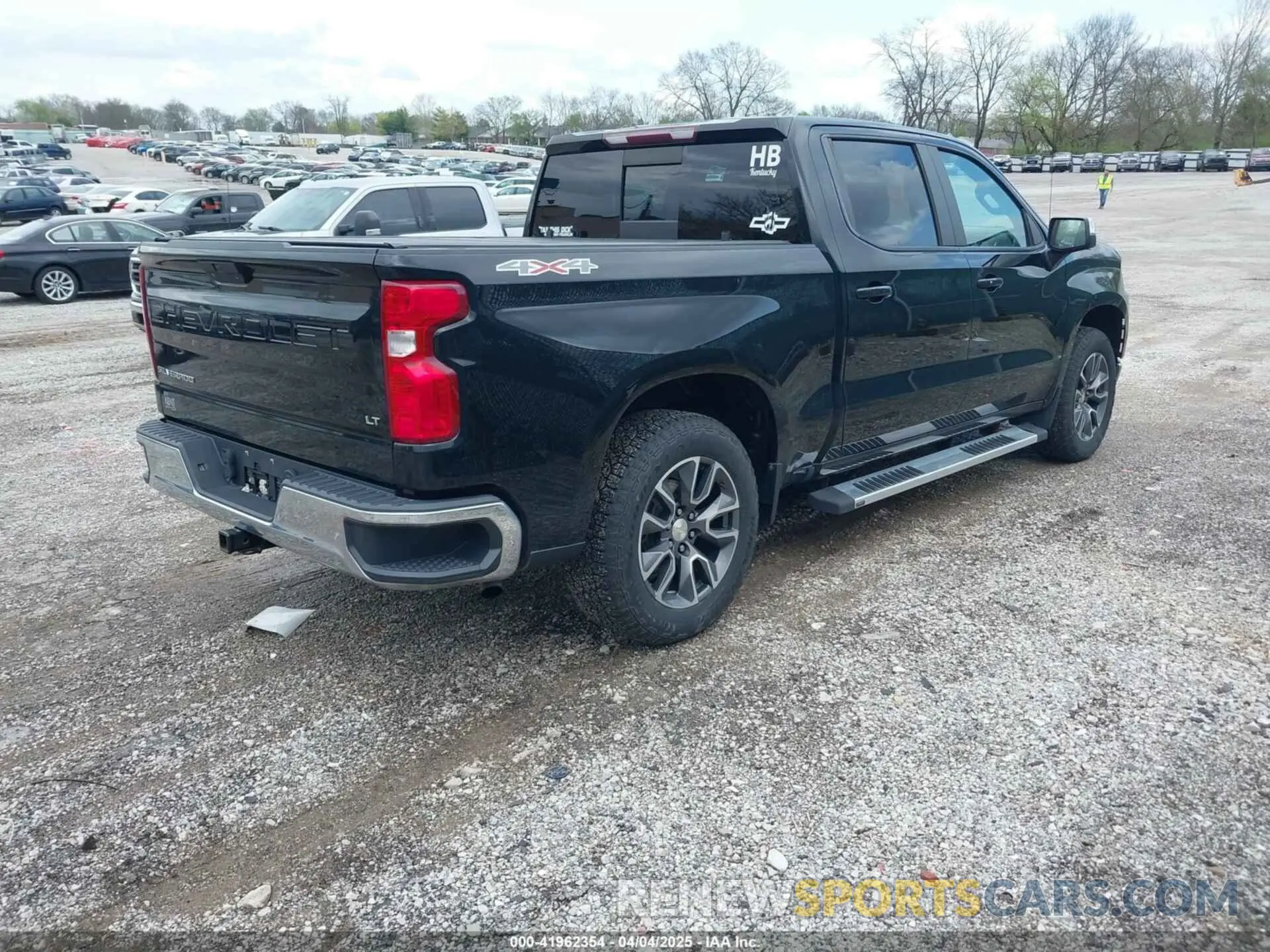 4 fotografías del automóvil dañado 3GCUYDED2LG179011 CHEVROLET SILVERADO 1500 2020
