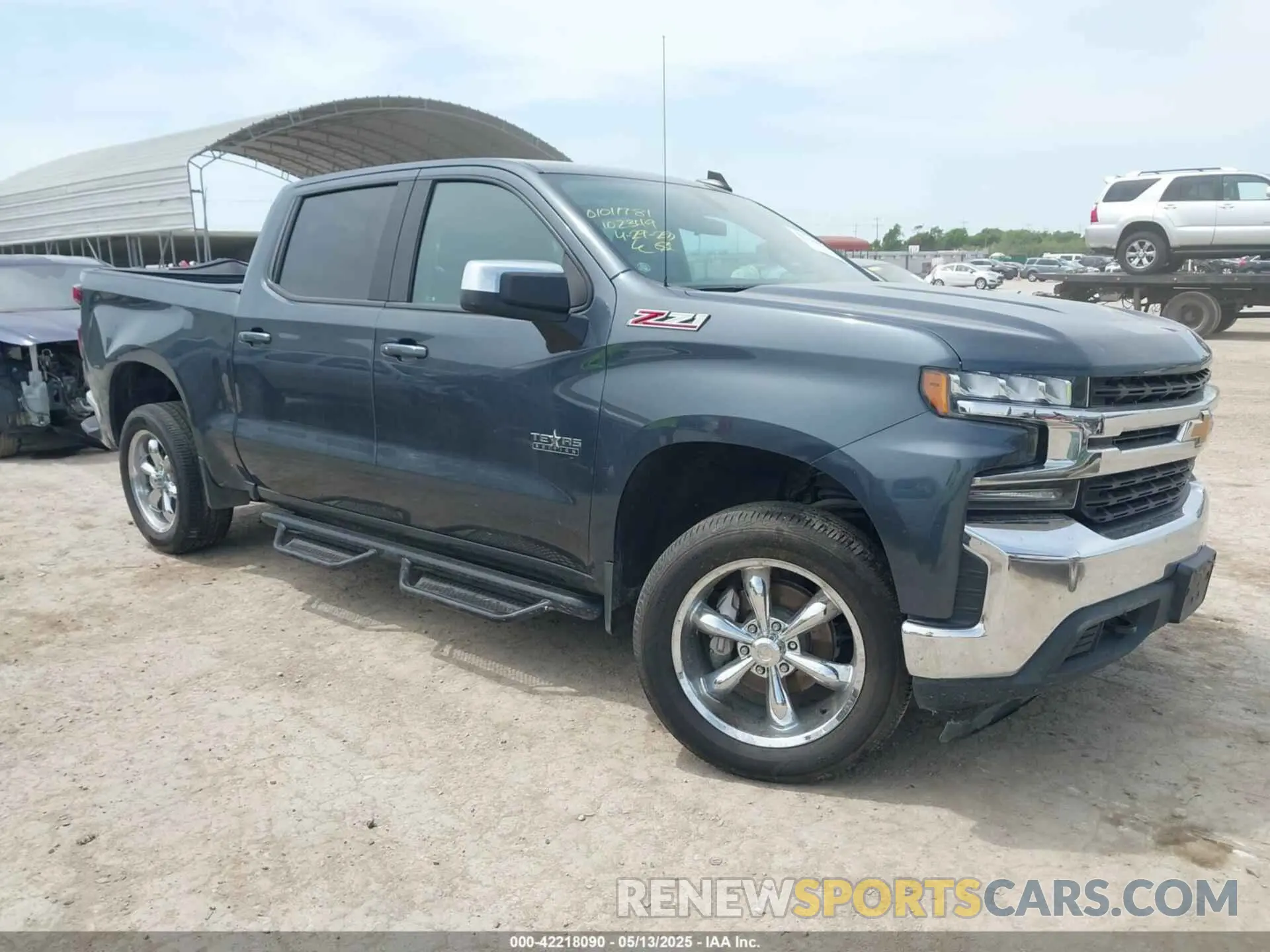 1 fotografías del automóvil dañado 3GCUYDED6LG102349 CHEVROLET SILVERADO 1500 2020