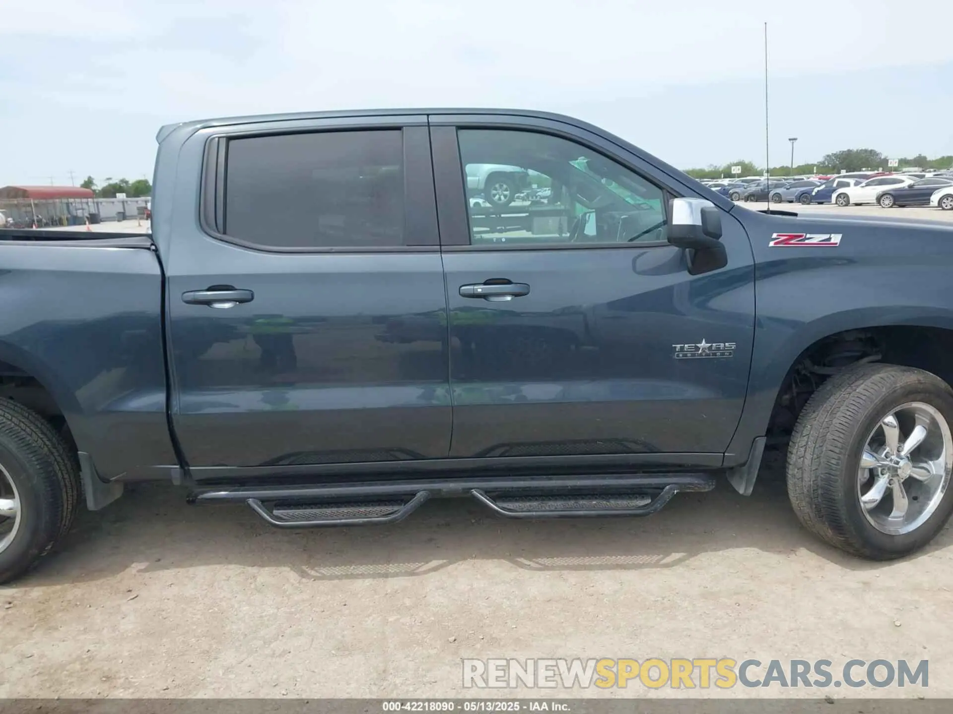 14 fotografías del automóvil dañado 3GCUYDED6LG102349 CHEVROLET SILVERADO 1500 2020