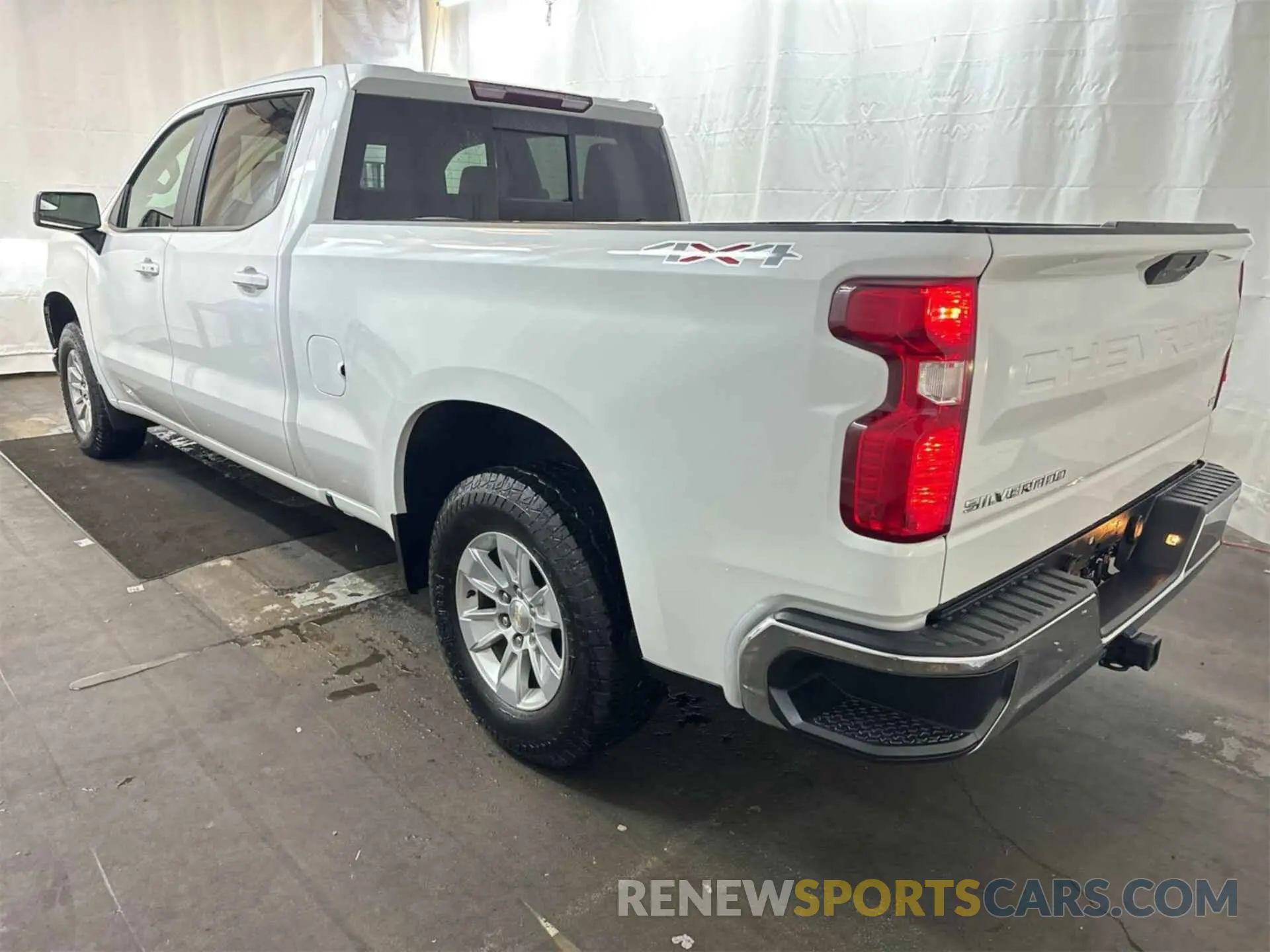 9 fotografías del automóvil dañado 3GCUYDED7LG344597 CHEVROLET SILVERADO 1500 2020