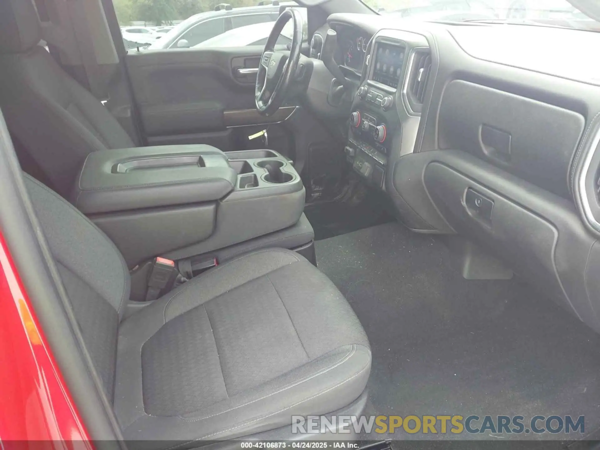 5 fotografías del automóvil dañado 3GCUYDED8LG422725 CHEVROLET SILVERADO 1500 2020