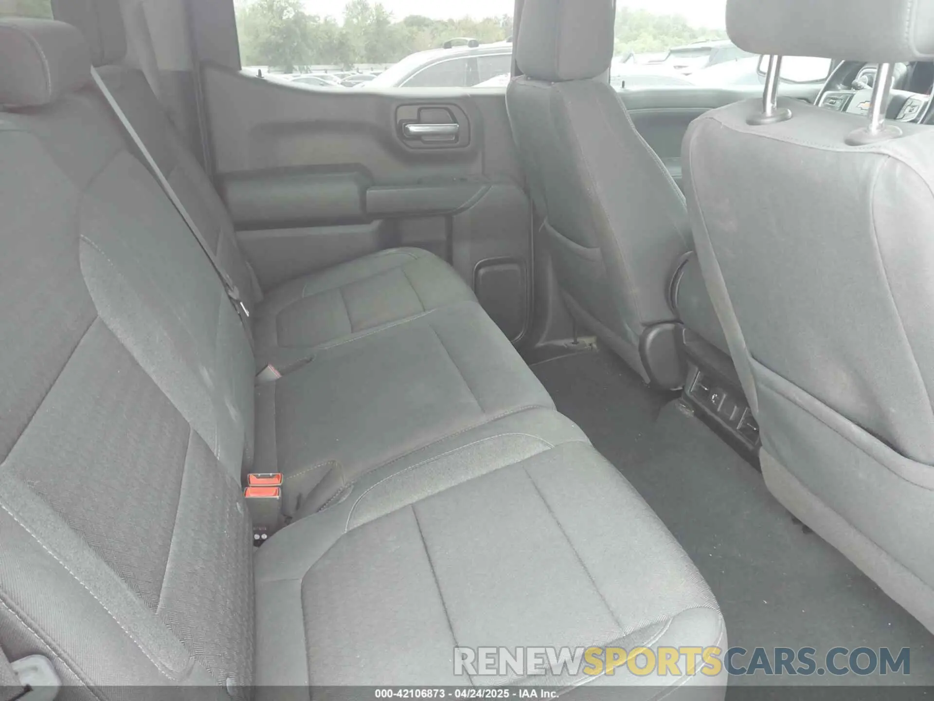 8 fotografías del automóvil dañado 3GCUYDED8LG422725 CHEVROLET SILVERADO 1500 2020