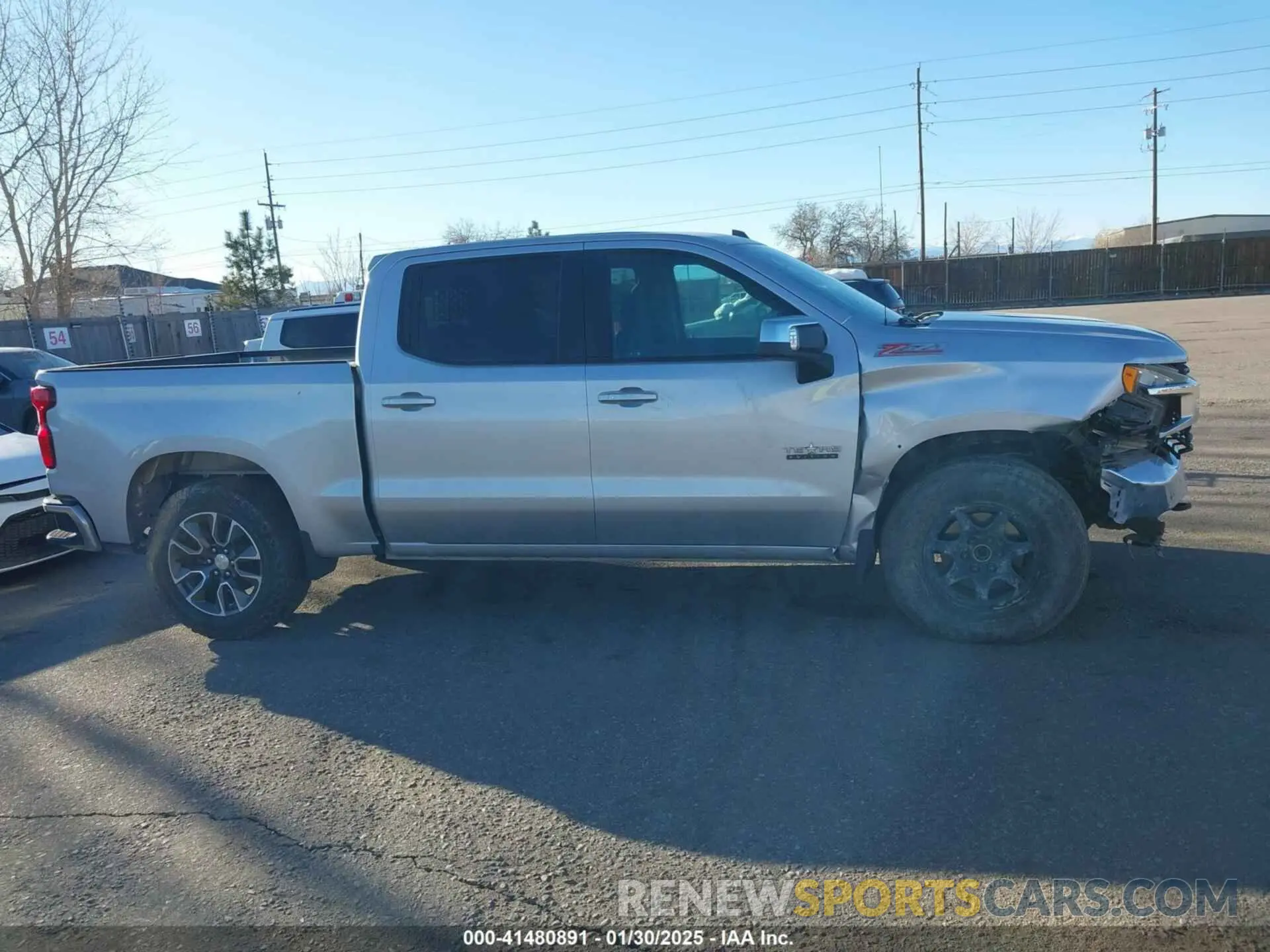 13 fotografías del automóvil dañado 3GCUYDEDXLG170332 CHEVROLET SILVERADO 1500 2020