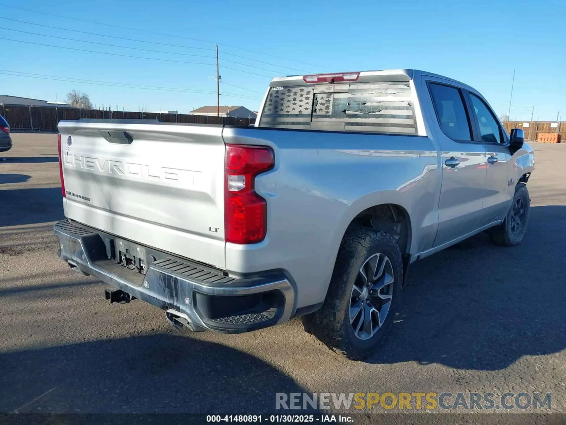 4 fotografías del automóvil dañado 3GCUYDEDXLG170332 CHEVROLET SILVERADO 1500 2020
