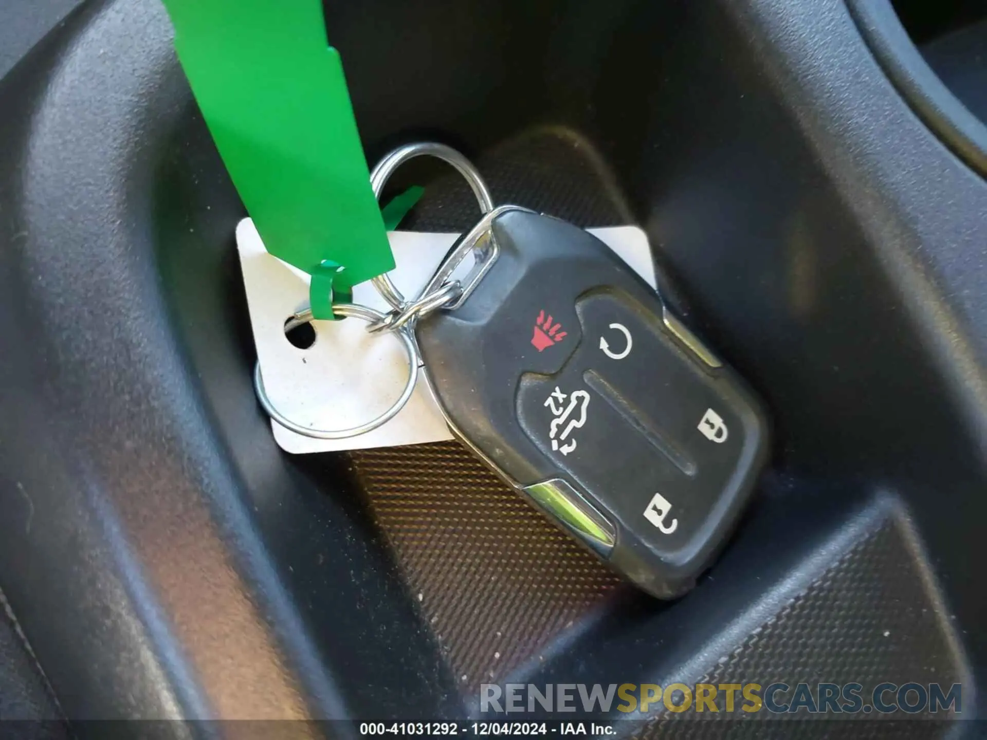 11 fotografías del automóvil dañado 3GCUYDEDXLG296254 CHEVROLET SILVERADO 1500 2020