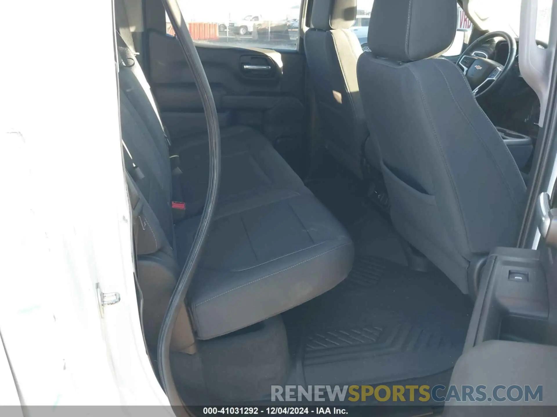 8 fotografías del automóvil dañado 3GCUYDEDXLG296254 CHEVROLET SILVERADO 1500 2020