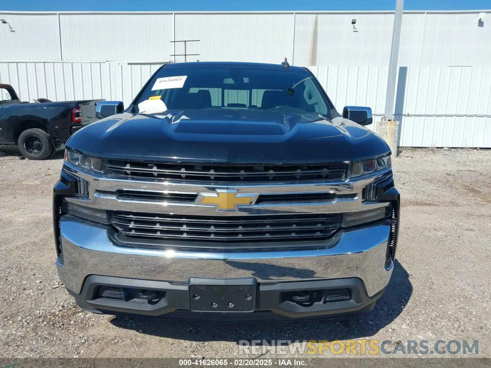 12 fotografías del automóvil dañado 3GCUYDET1LG115145 CHEVROLET SILVERADO 1500 2020