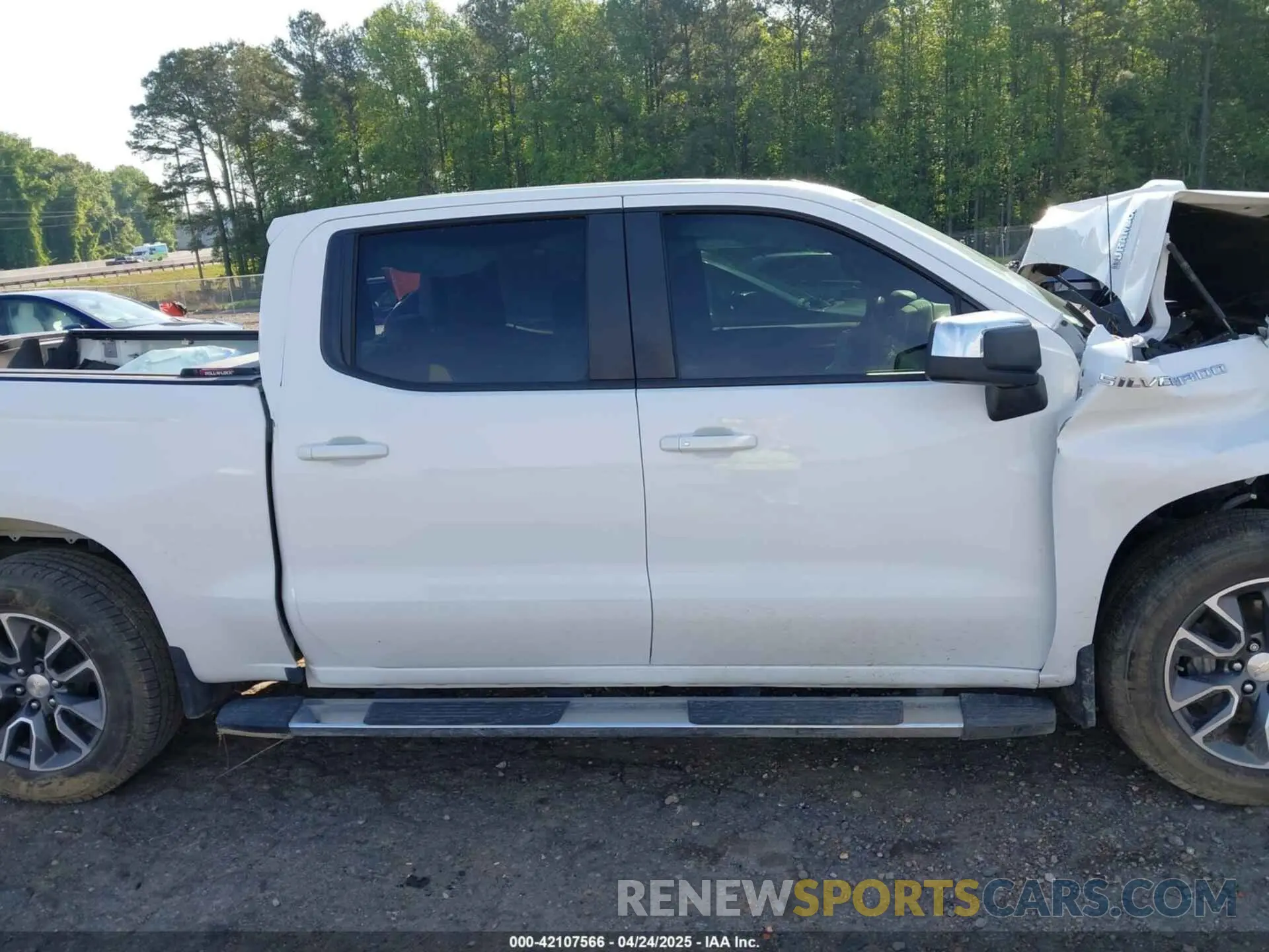 13 fotografías del automóvil dañado 3GCUYDET4LG203526 CHEVROLET SILVERADO 1500 2020