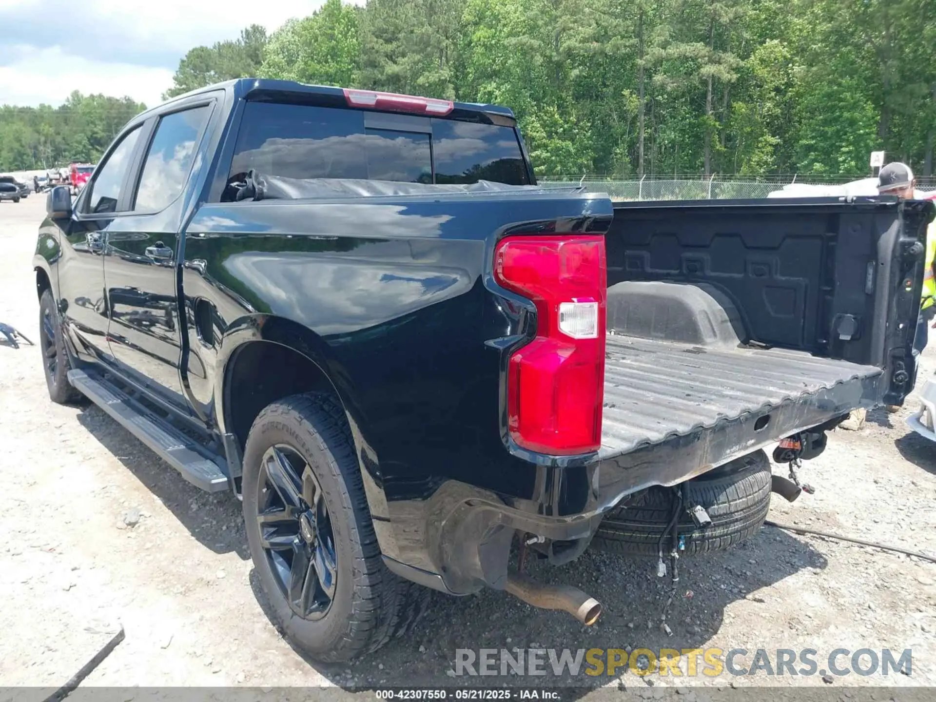 3 fotografías del automóvil dañado 3GCUYEED7LG179012 CHEVROLET SILVERADO 1500 2020
