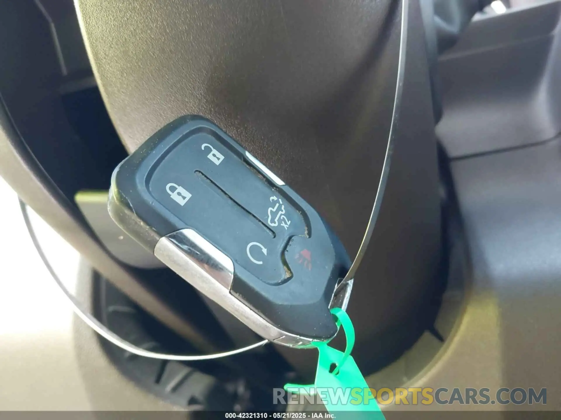 11 fotografías del automóvil dañado 3GCUYEED7LG210713 CHEVROLET SILVERADO 1500 2020
