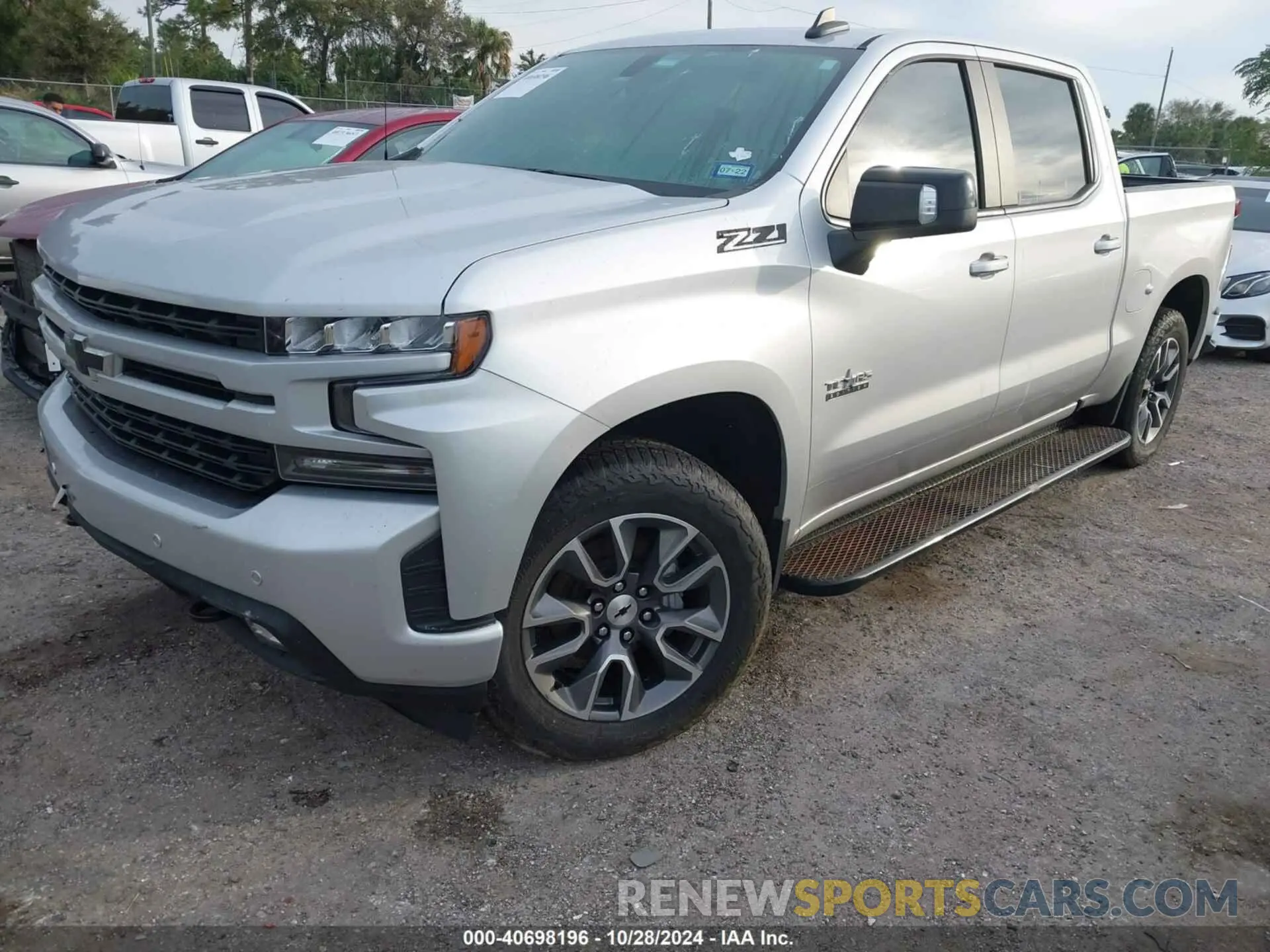 2 fotografías del automóvil dañado 3GCUYEED9LG398957 CHEVROLET SILVERADO 1500 2020