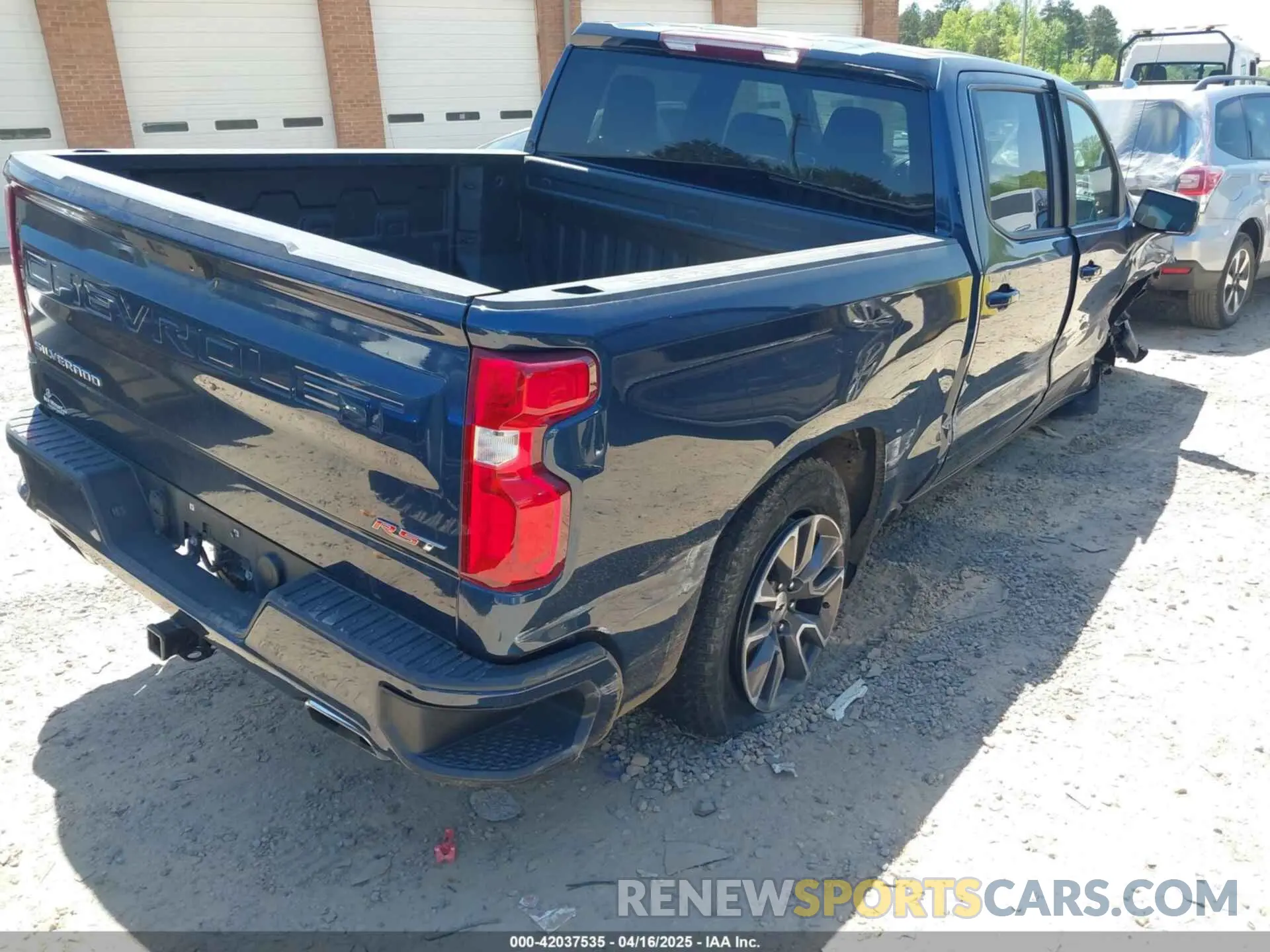 4 fotografías del automóvil dañado 3GCUYEED9LG427891 CHEVROLET SILVERADO 1500 2020