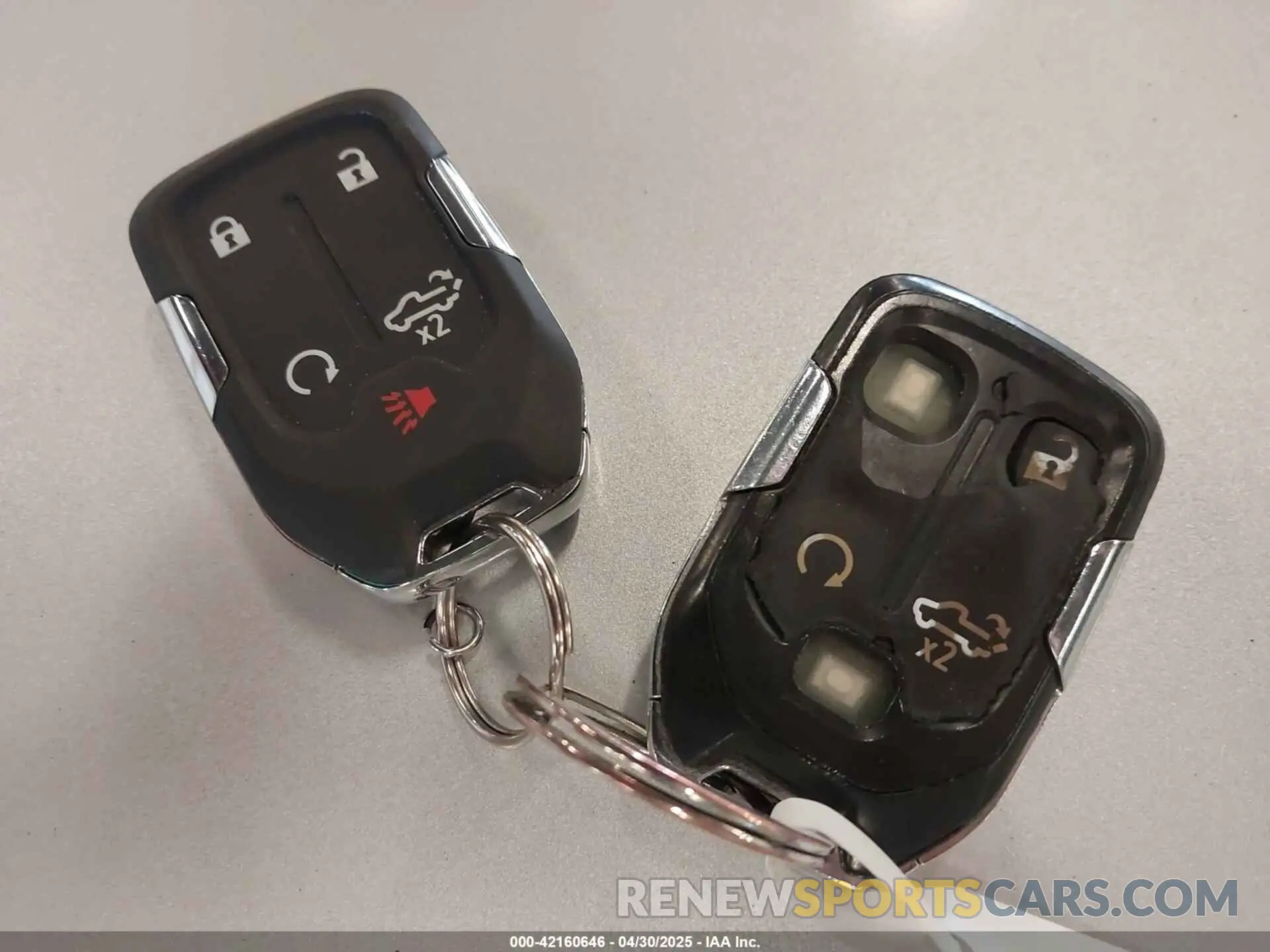 11 fotografías del automóvil dañado 3GCUYEEDXLG104675 CHEVROLET SILVERADO 1500 2020
