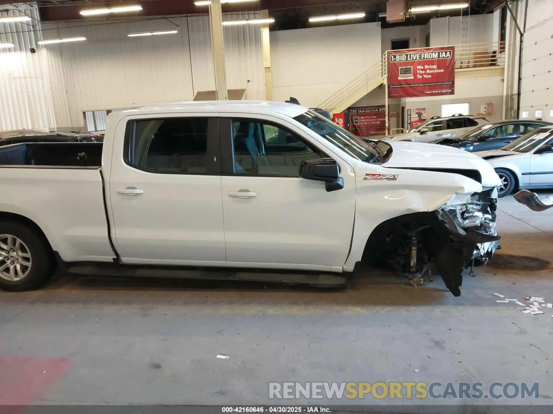 13 fotografías del automóvil dañado 3GCUYEEDXLG104675 CHEVROLET SILVERADO 1500 2020