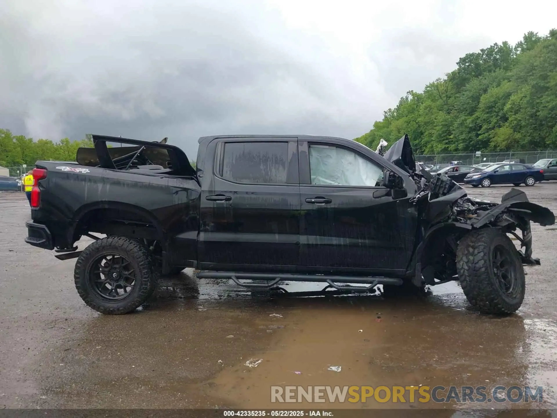 12 fotografías del automóvil dañado 3GCUYEEDXLG409643 CHEVROLET SILVERADO 1500 2020