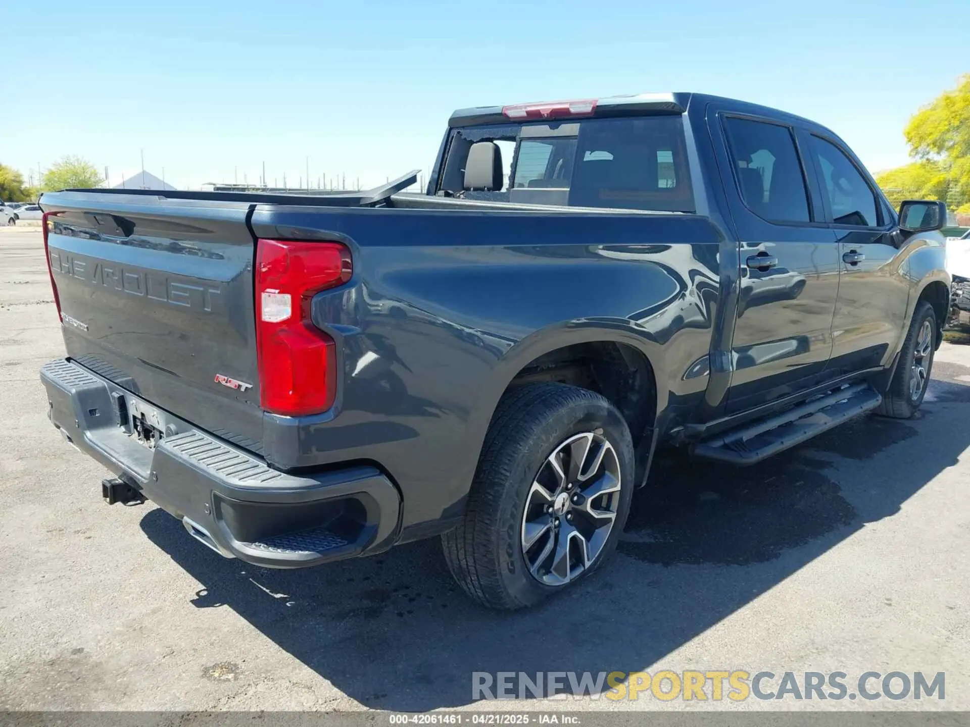 4 fotografías del automóvil dañado 3GCUYEET3LG214622 CHEVROLET SILVERADO 1500 2020