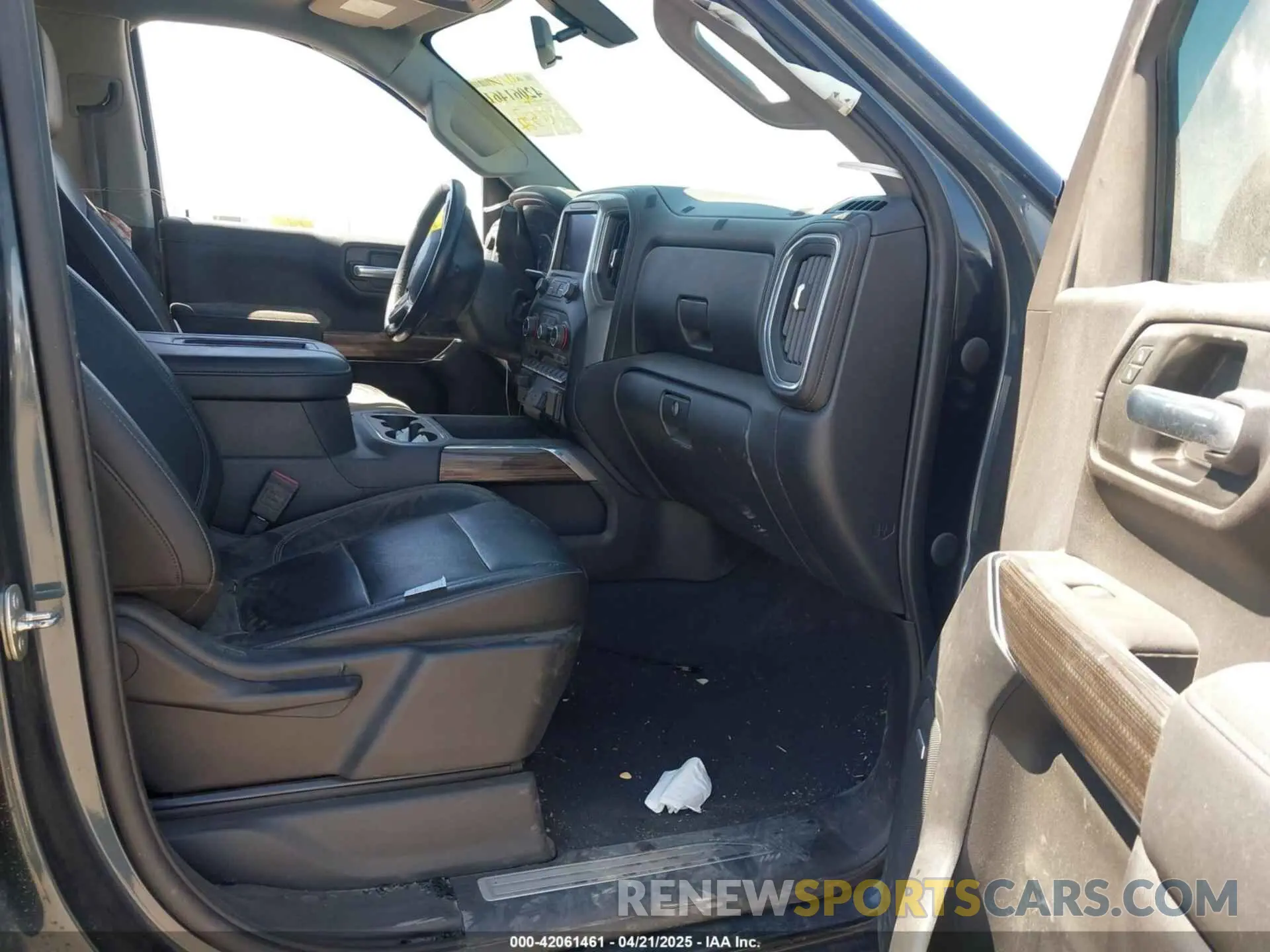 5 fotografías del automóvil dañado 3GCUYEET3LG214622 CHEVROLET SILVERADO 1500 2020