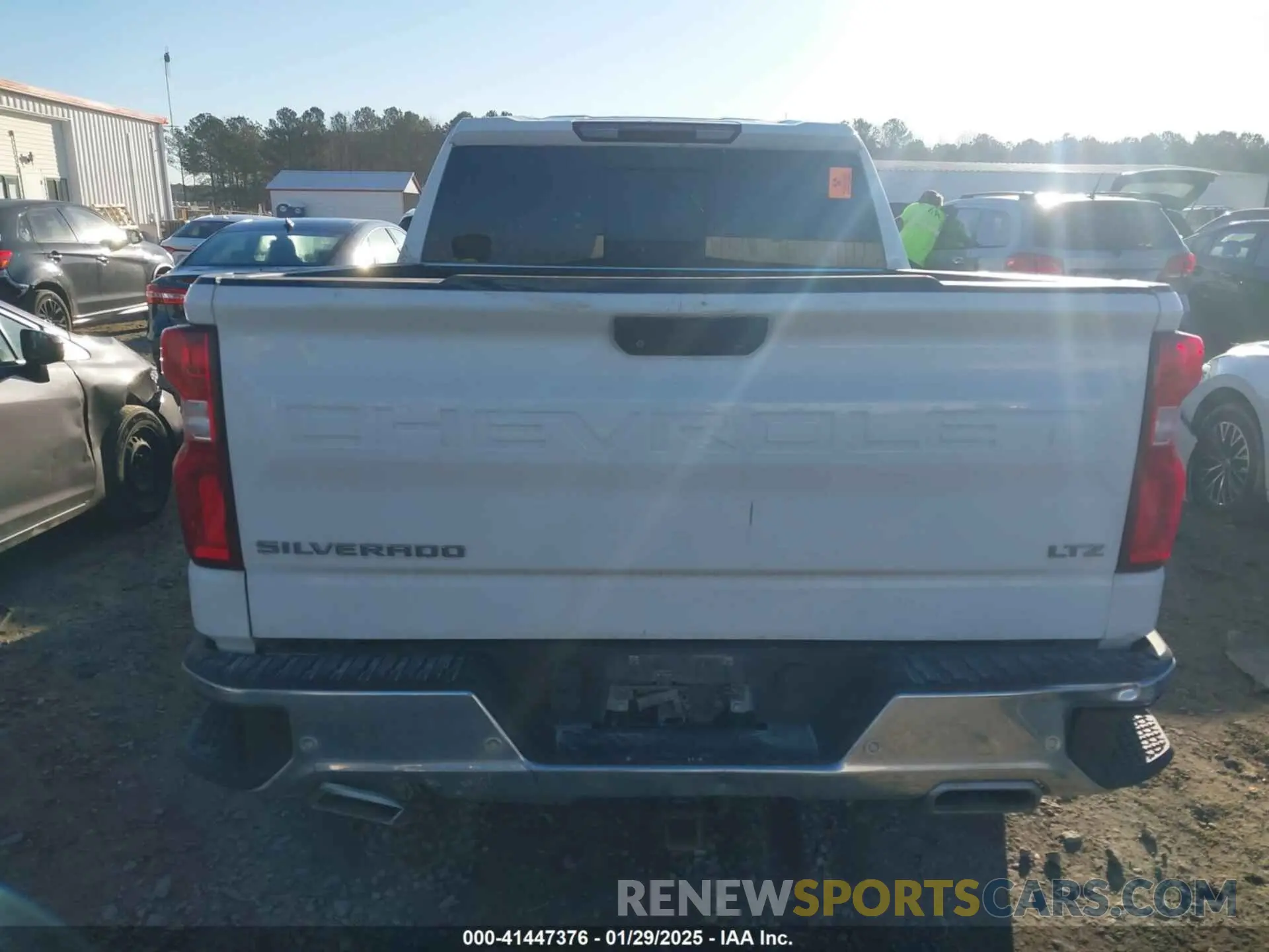 17 fotografías del automóvil dañado 3GCUYGED3LG169721 CHEVROLET SILVERADO 1500 2020