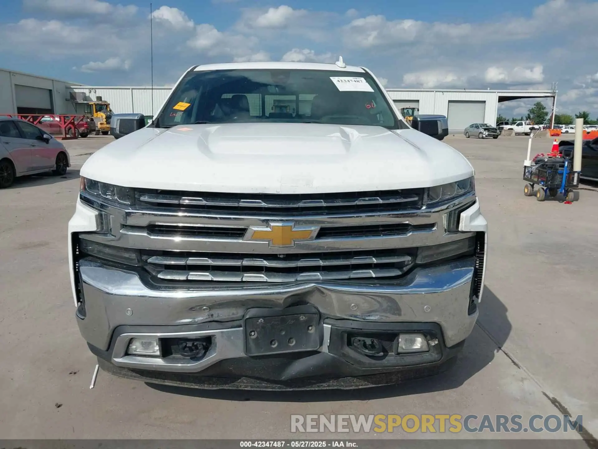 13 fotografías del automóvil dañado 3GCUYGED6LG210987 CHEVROLET SILVERADO 1500 2020