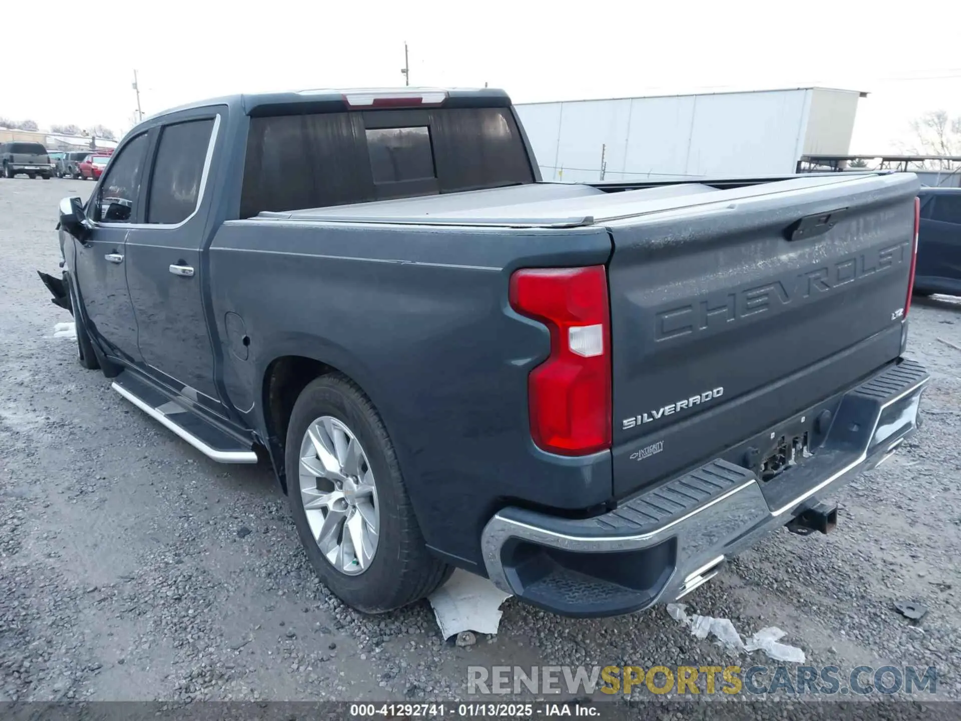 3 fotografías del automóvil dañado 3GCUYGET0LG264860 CHEVROLET SILVERADO 1500 2020