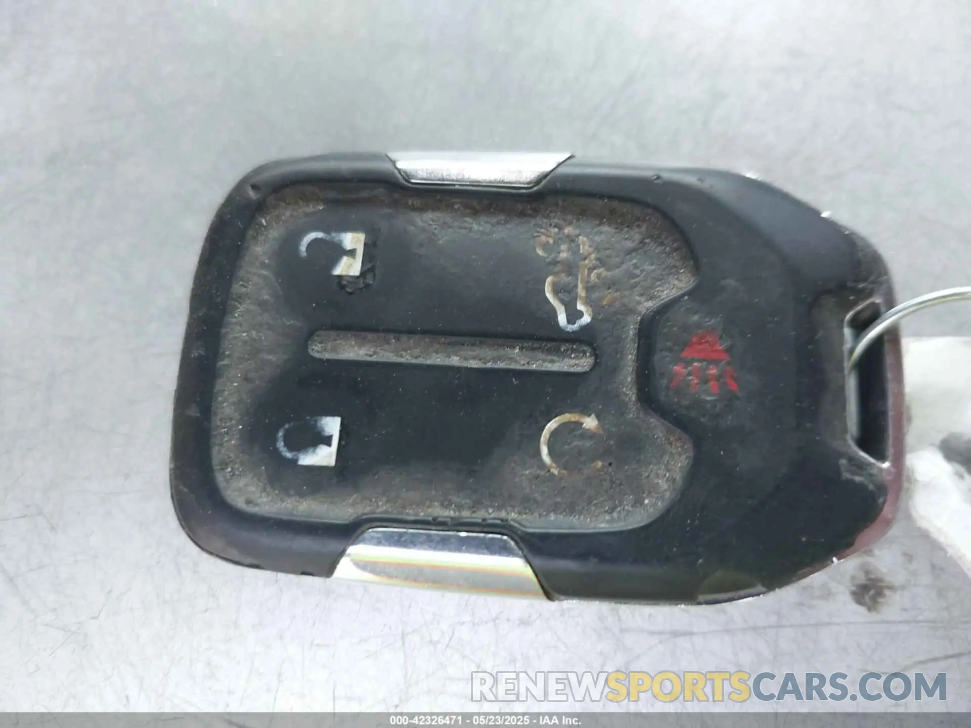 11 fotografías del automóvil dañado 3GCUYGET7LG386230 CHEVROLET SILVERADO 1500 2020