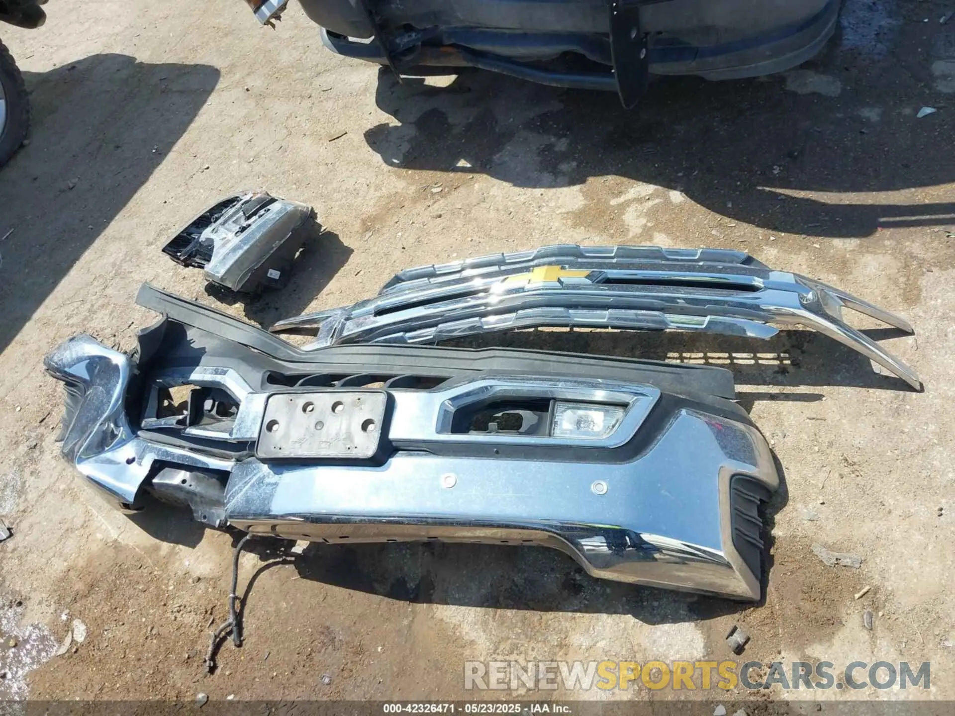 12 fotografías del automóvil dañado 3GCUYGET7LG386230 CHEVROLET SILVERADO 1500 2020