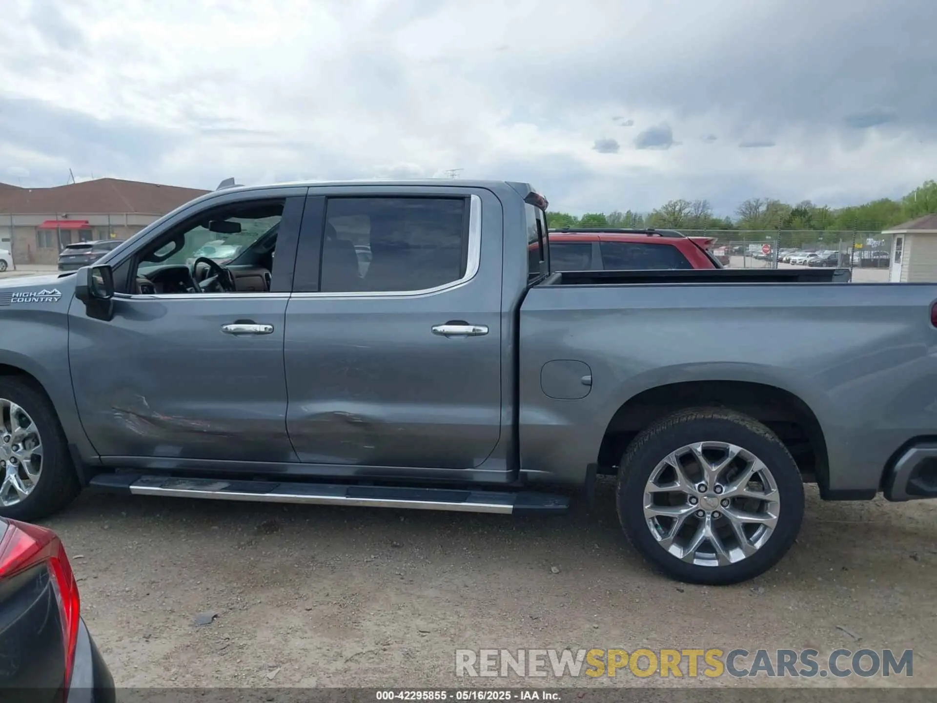 15 fotografías del automóvil dañado 3GCUYHED8LG110816 CHEVROLET SILVERADO 1500 2020