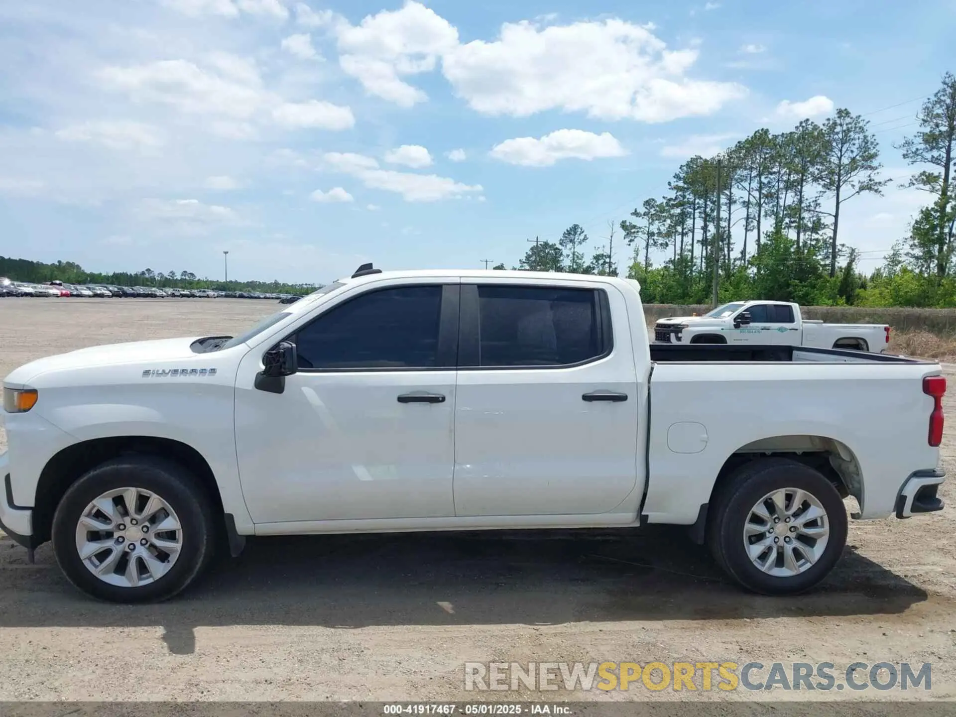 14 fotografías del automóvil dañado 1GCPWBEH5MZ170766 CHEVROLET SILVERADO 1500 2021