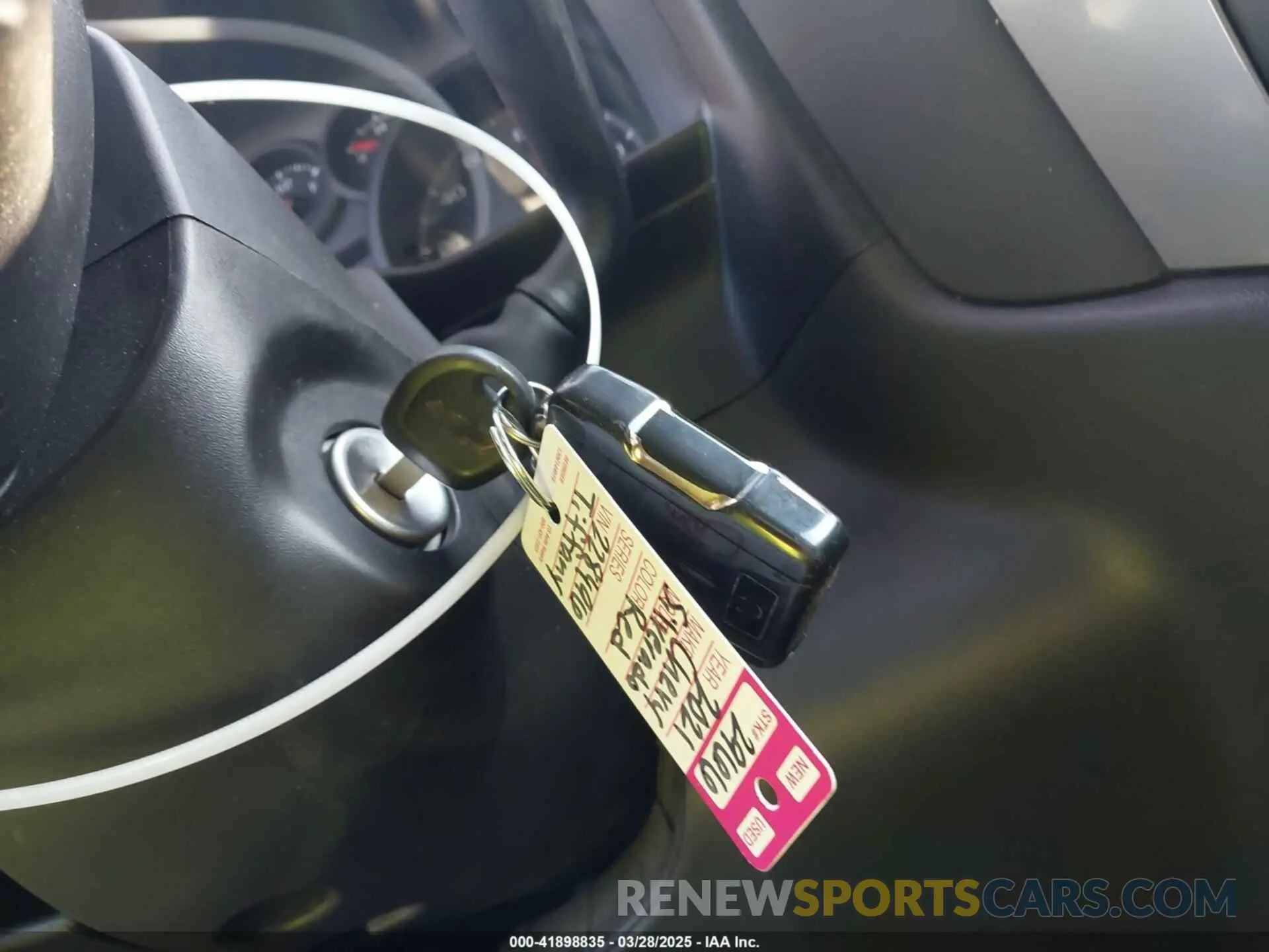 11 fotografías del automóvil dañado 1GCPWBEK3MZ228496 CHEVROLET SILVERADO 1500 2021