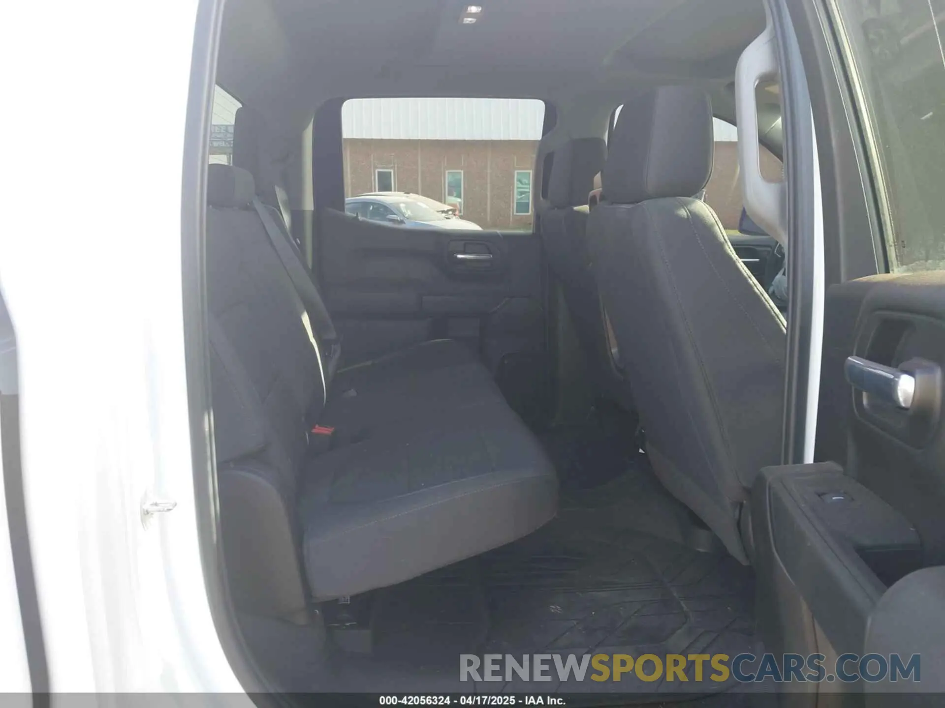 8 fotografías del automóvil dañado 1GCPWBEK4MZ338313 CHEVROLET SILVERADO 1500 2021